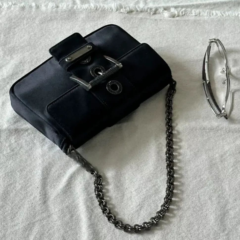 P Satin evening bag