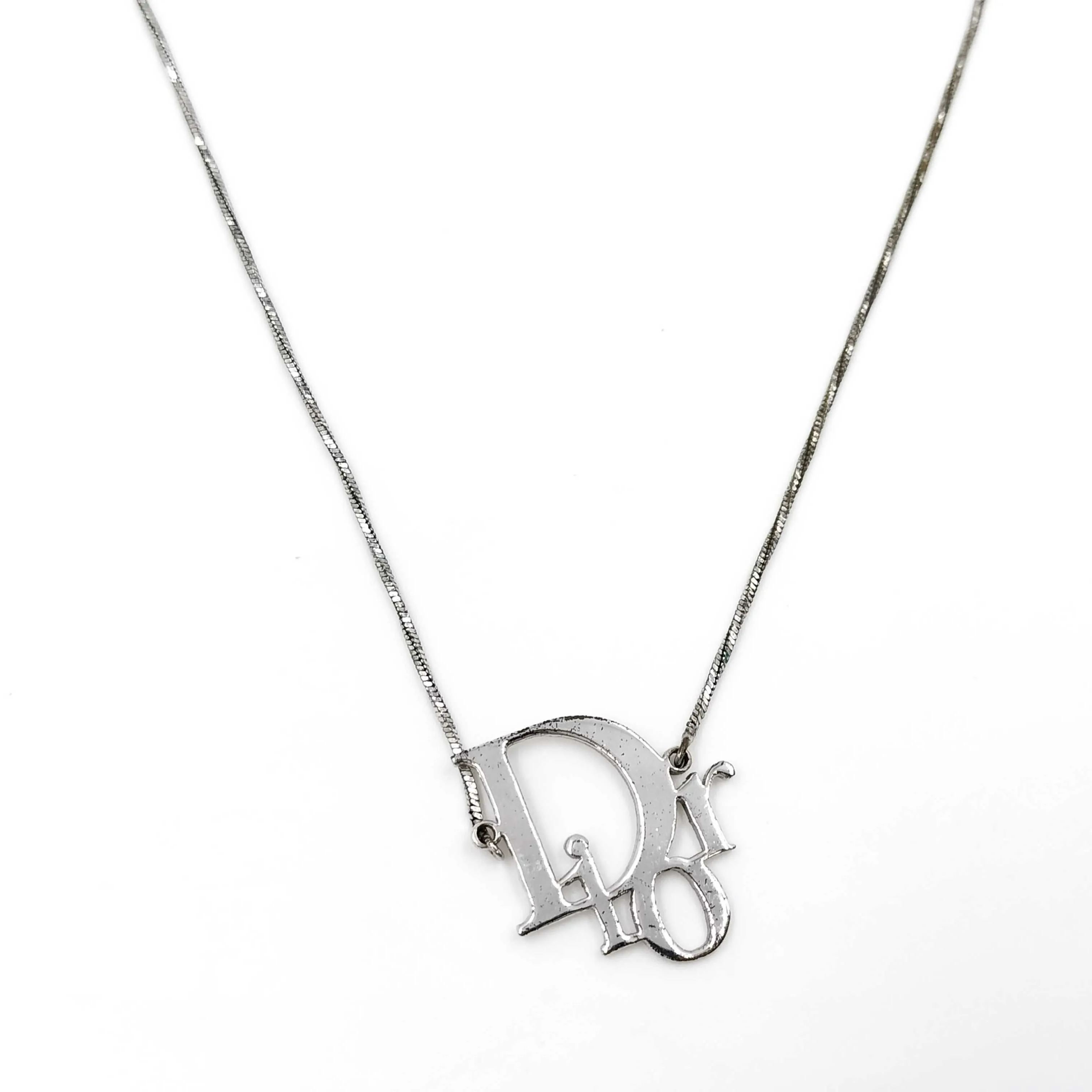 D Silver logo necklace