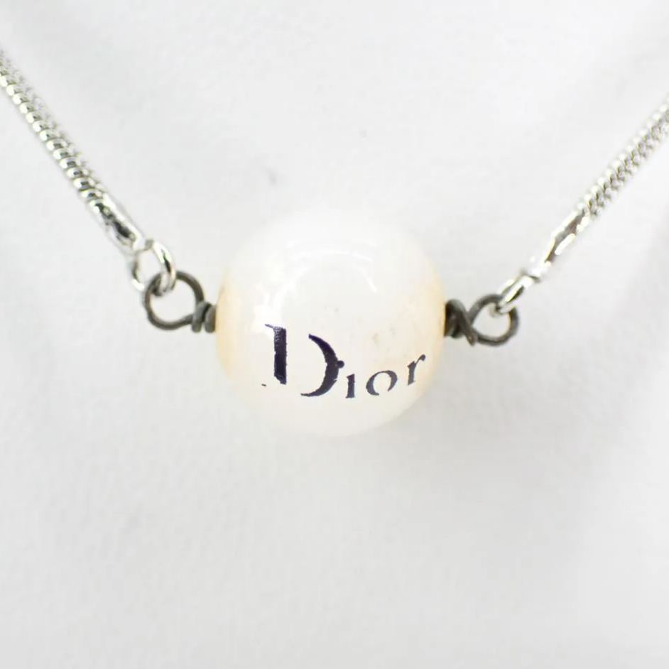 D Single pearl necklace