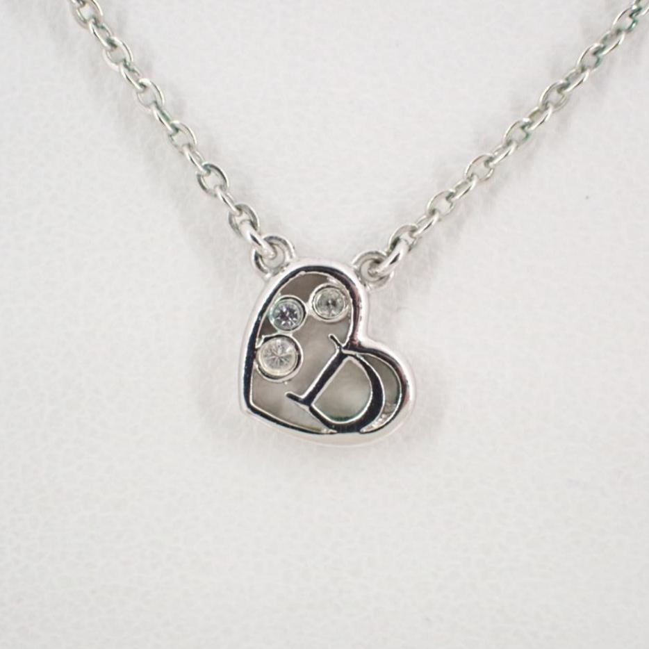 D Hollow heart necklace