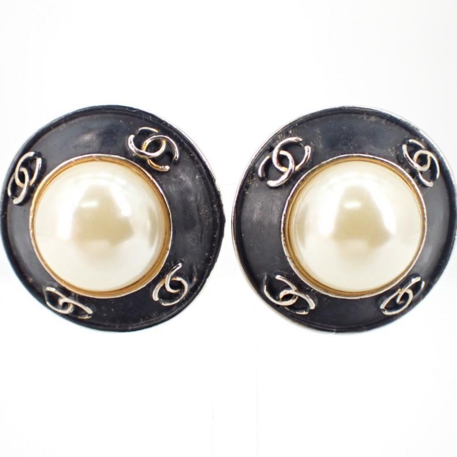 C Enamel disc earrings