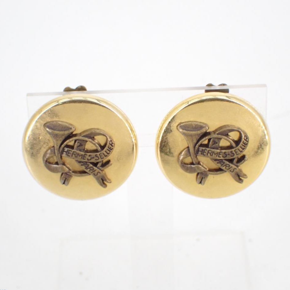 H Vintage Horn Ear Clip