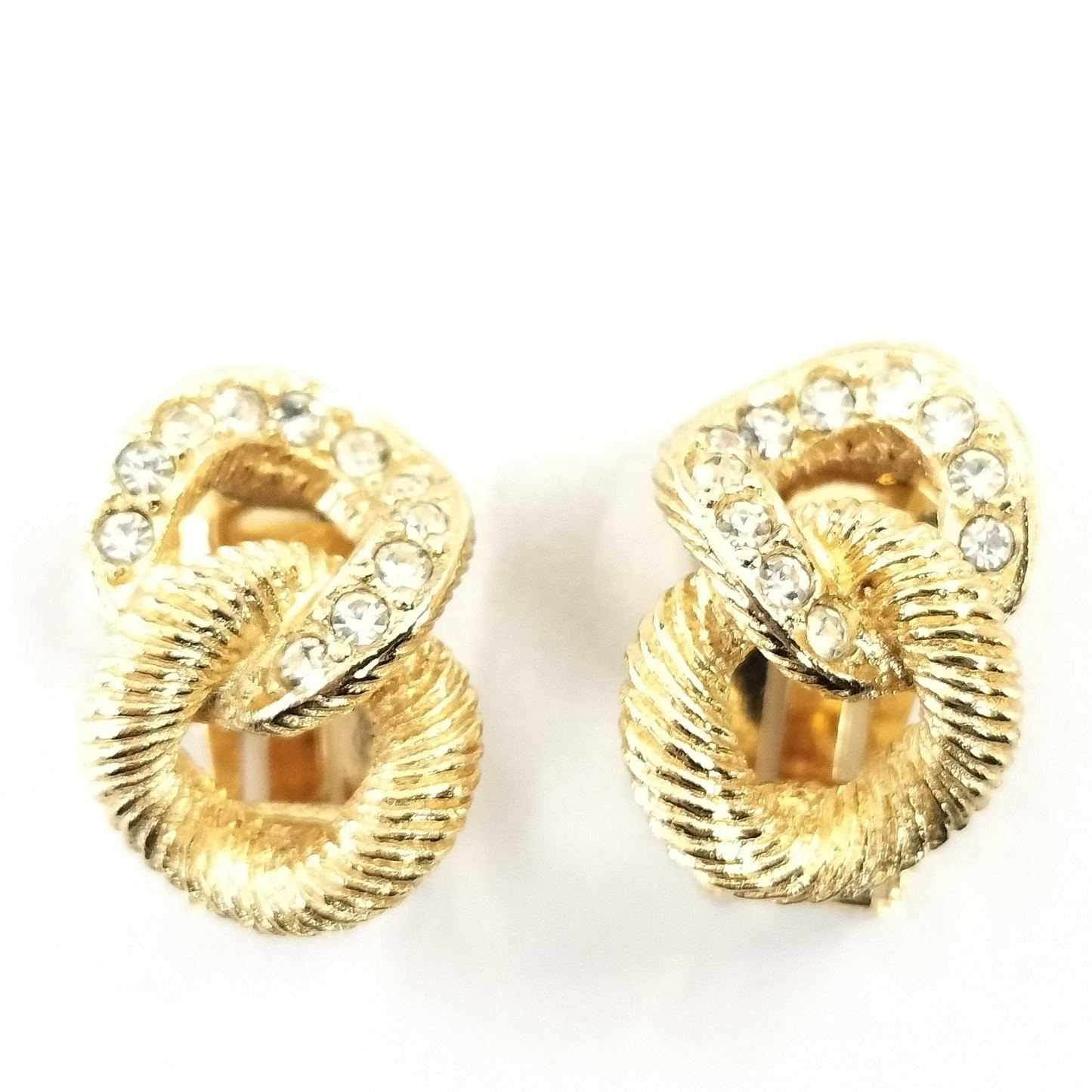 D Figure 8 rhinestone earrings