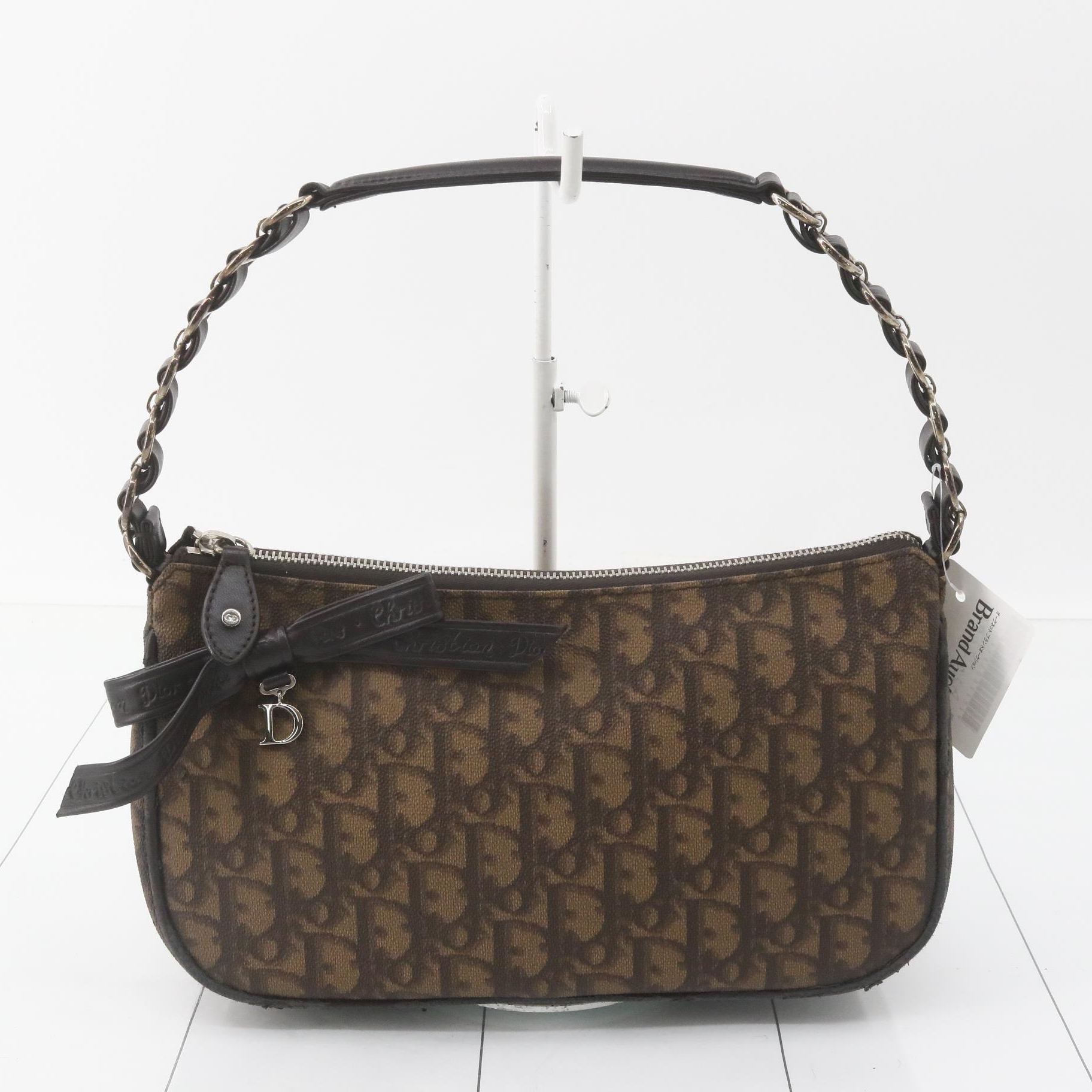 D Bowknot monogram underarm bag