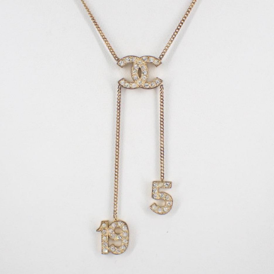 C Alphabet diamond necklace