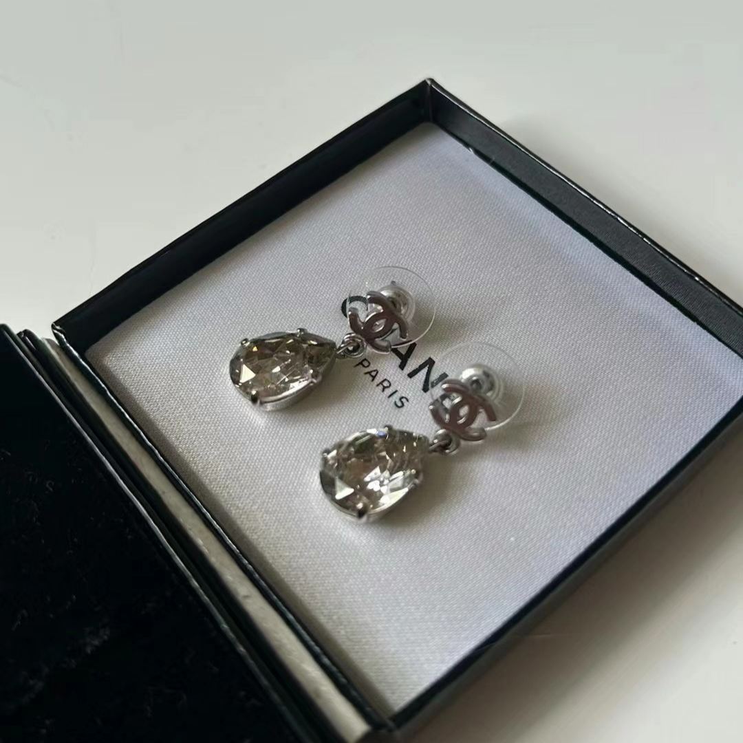 Double C drop earrings