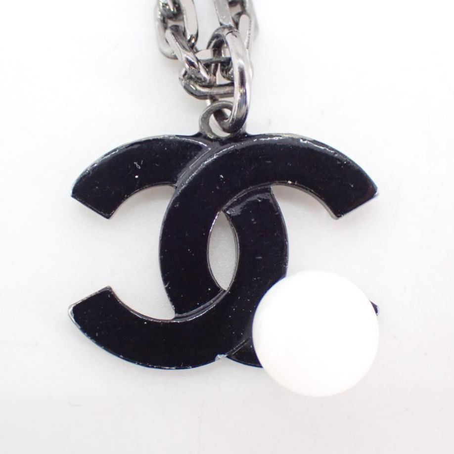 C Black logo necklace