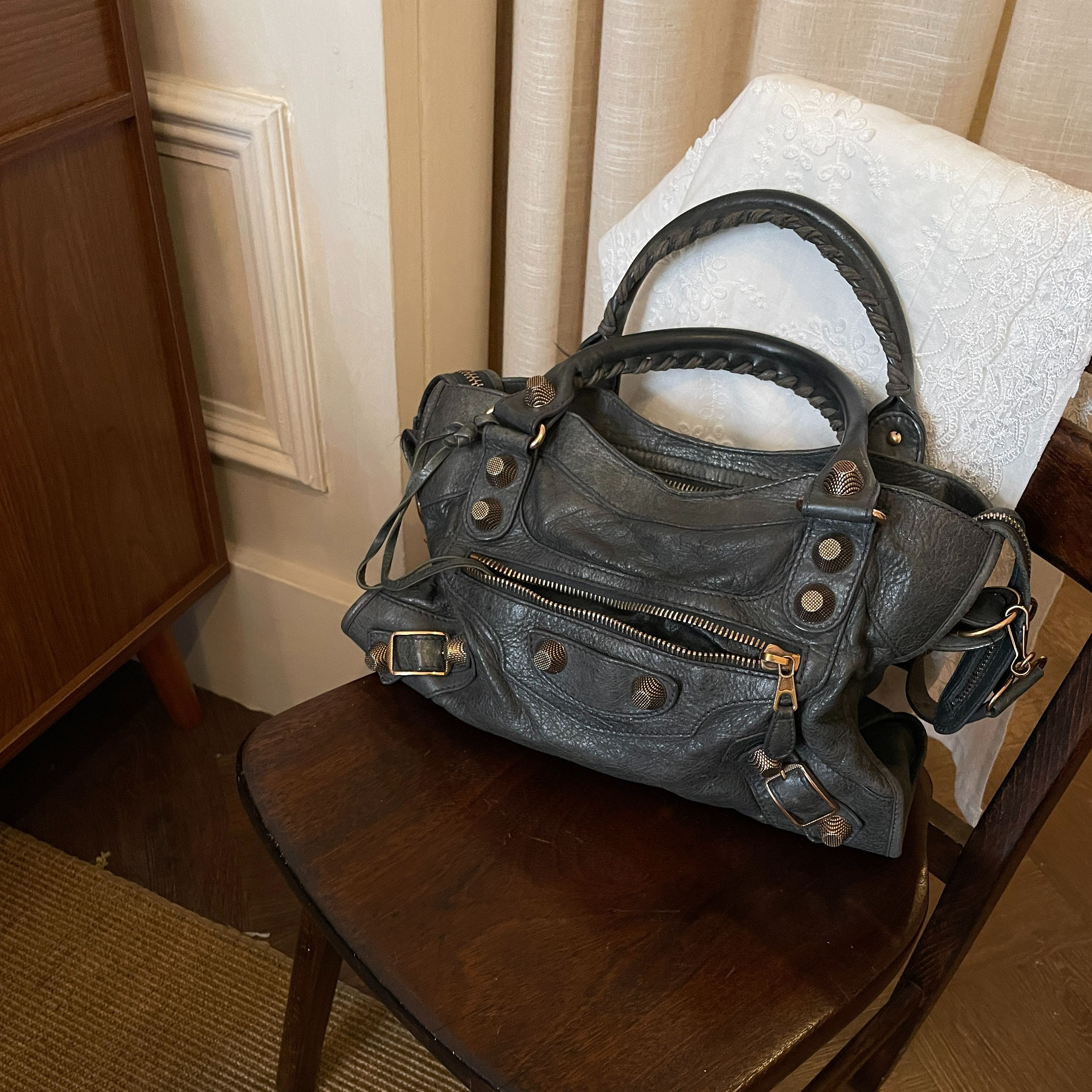 B Pineapple Stud Motorcycle Bag