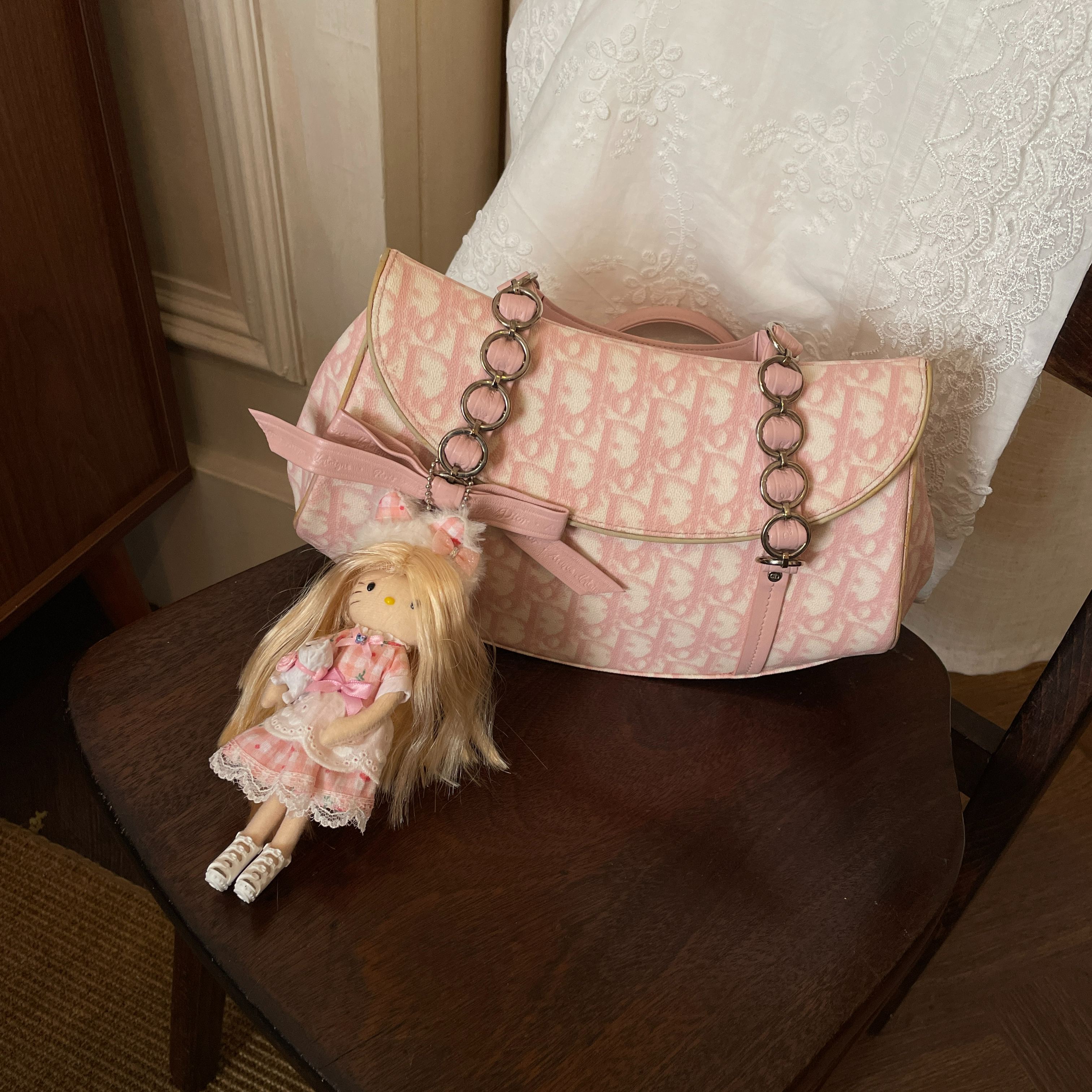 D Small Yuanbao bag