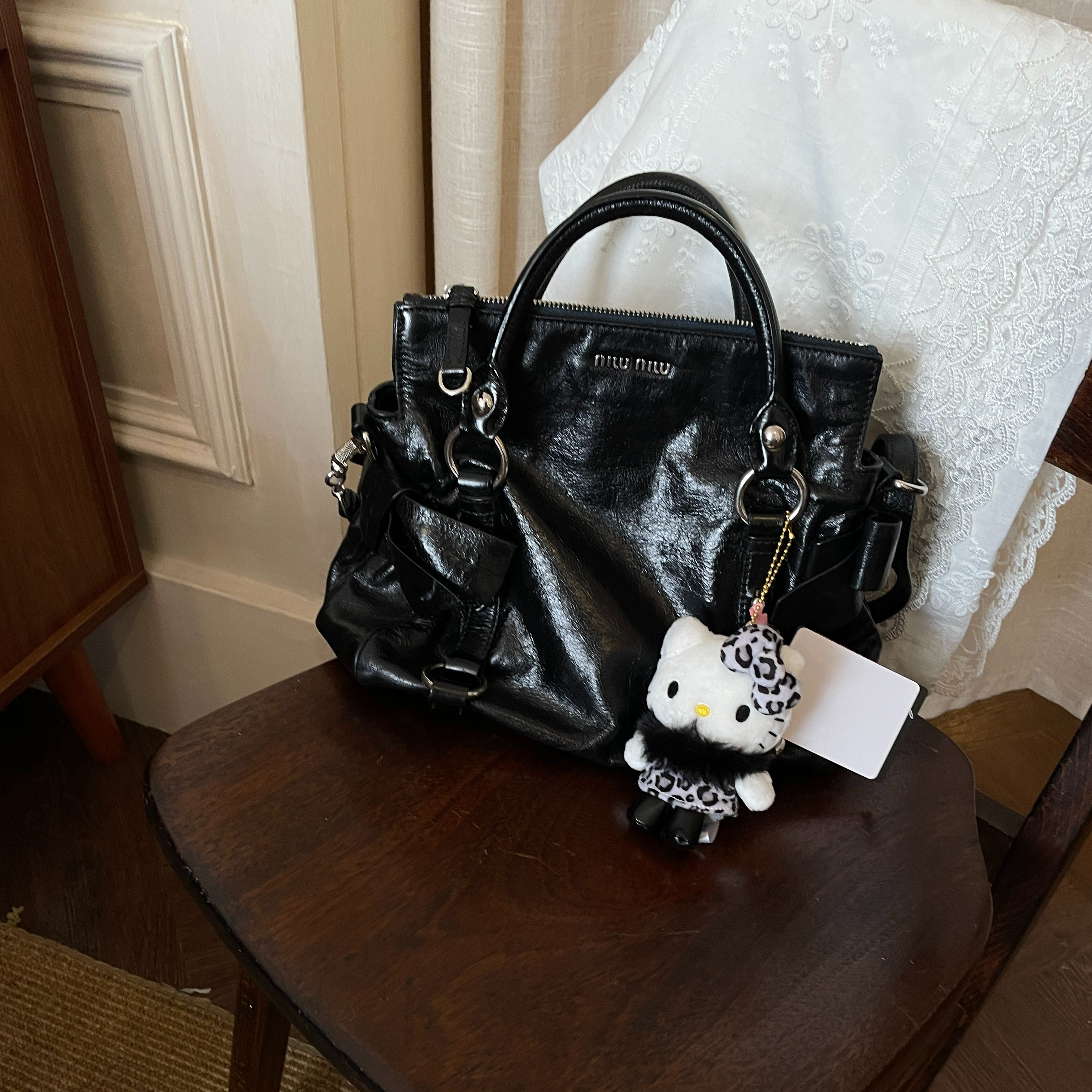 B waxed leather motorcycle bag