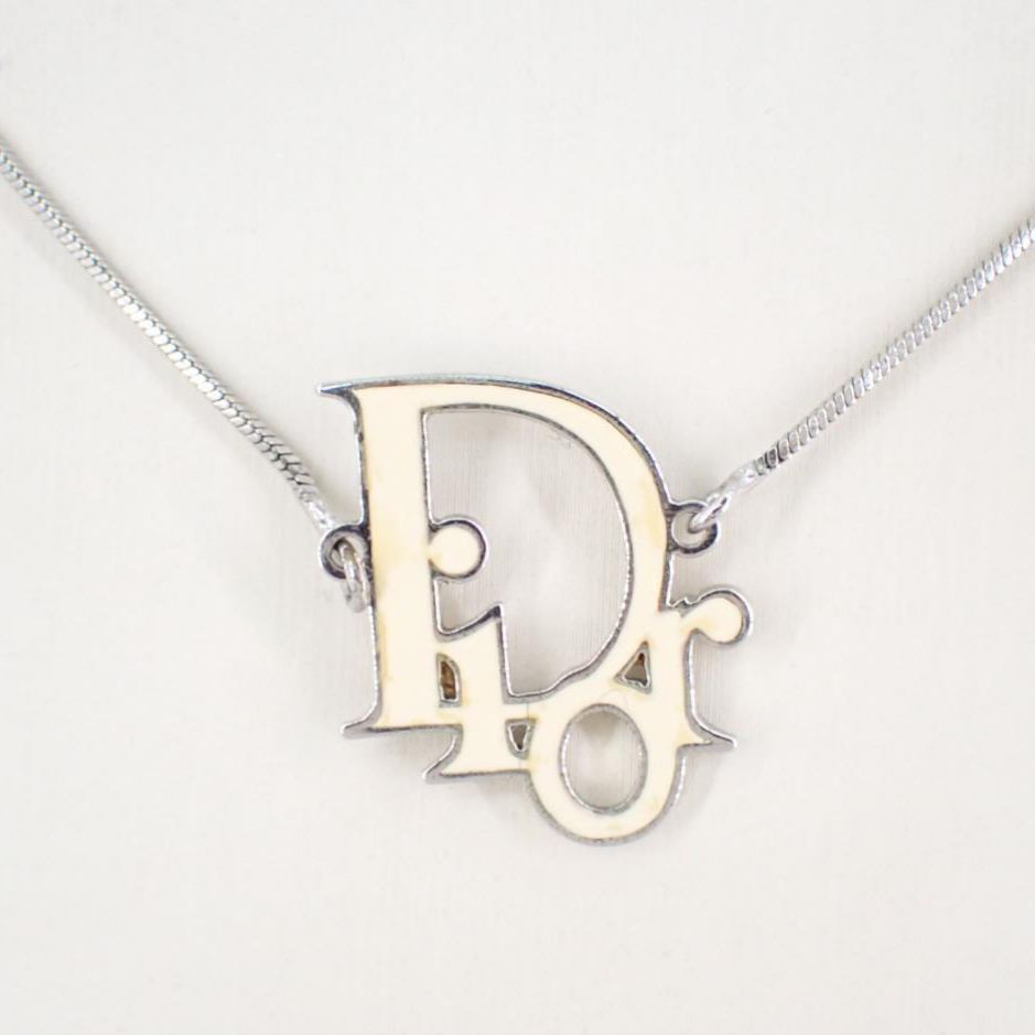 D Enamel white logo necklace