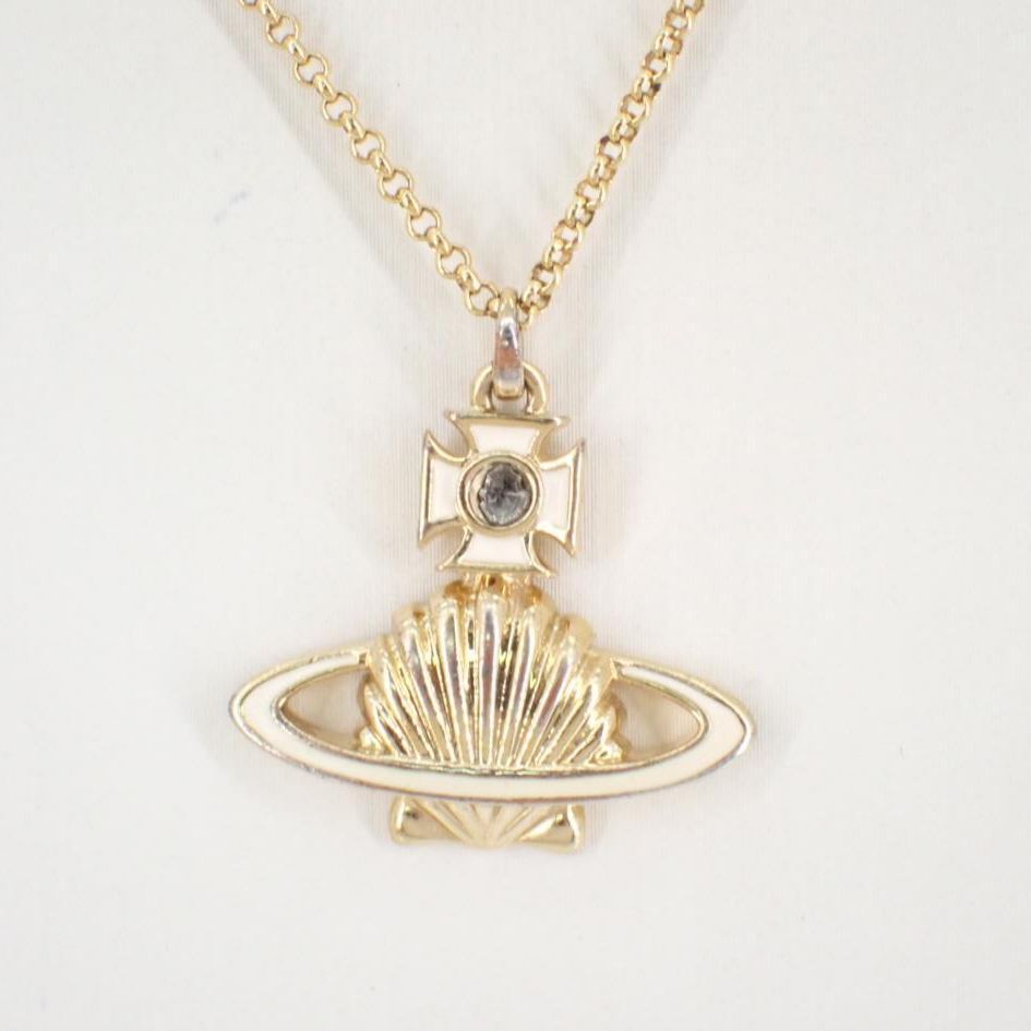 V Shell Saturn Necklace