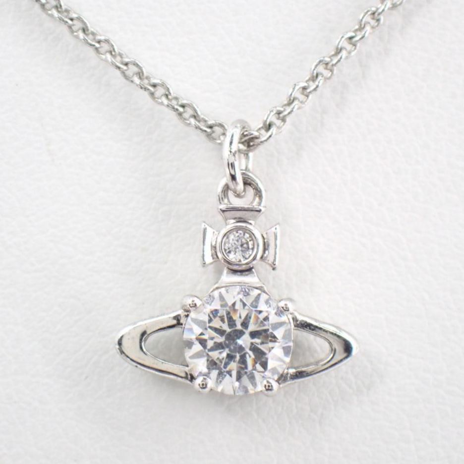 V Solitaire Mini Saturn Necklace