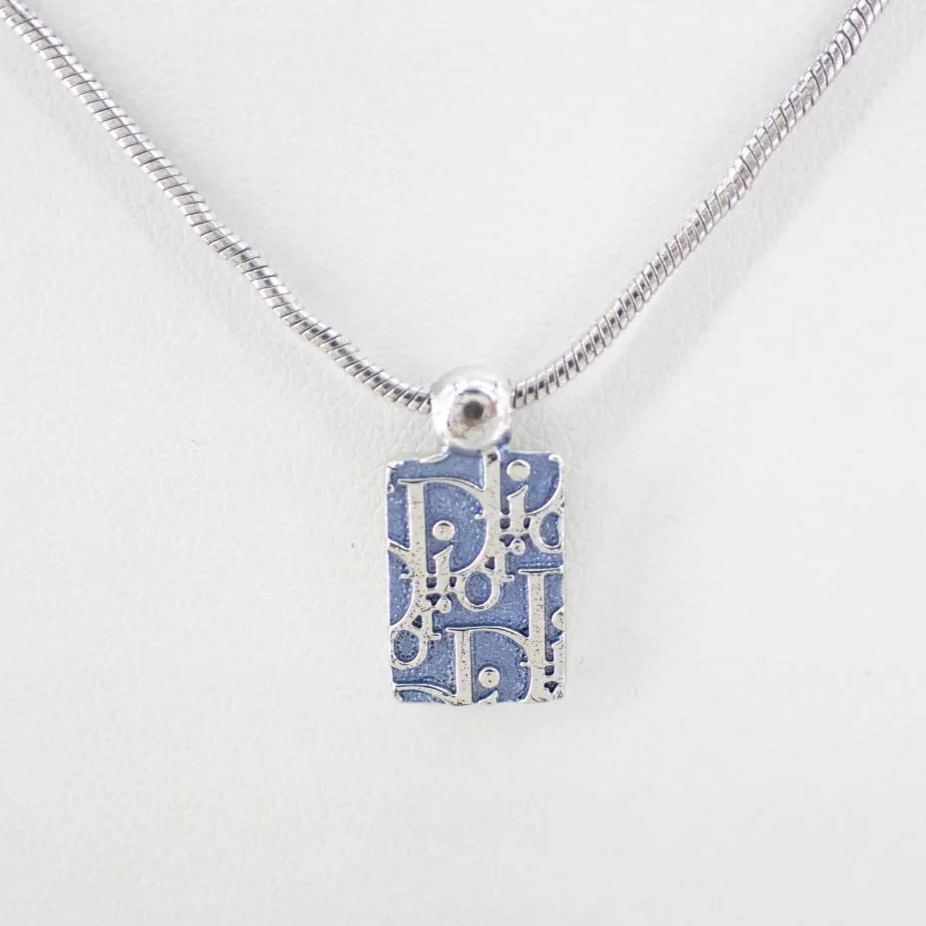 D Square Vintage Necklace