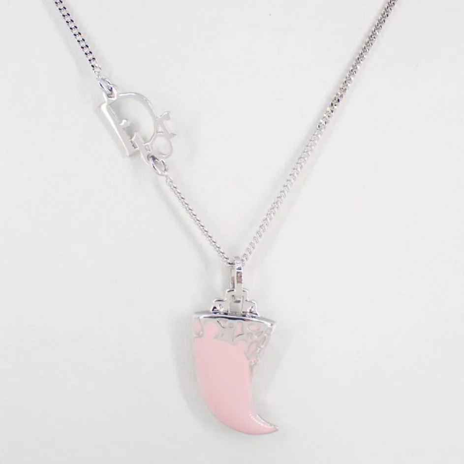 D Wolf Tooth Gemstone Necklace