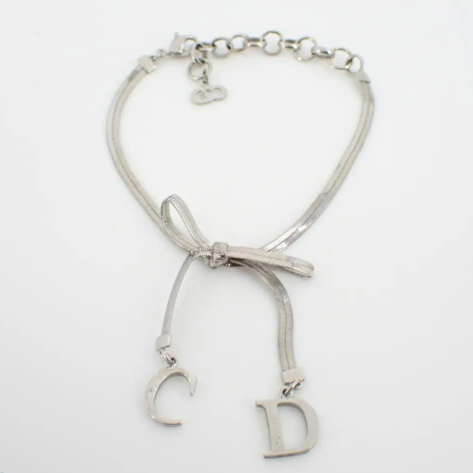 D Bow bracelet