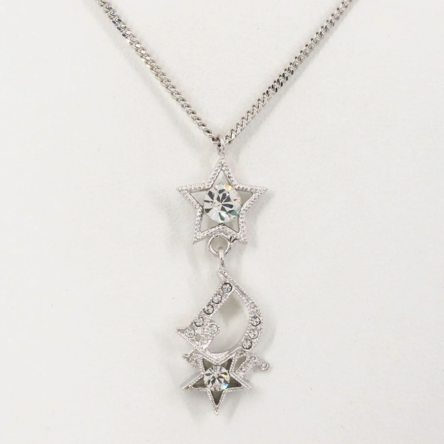 D Star and letter pendant necklace