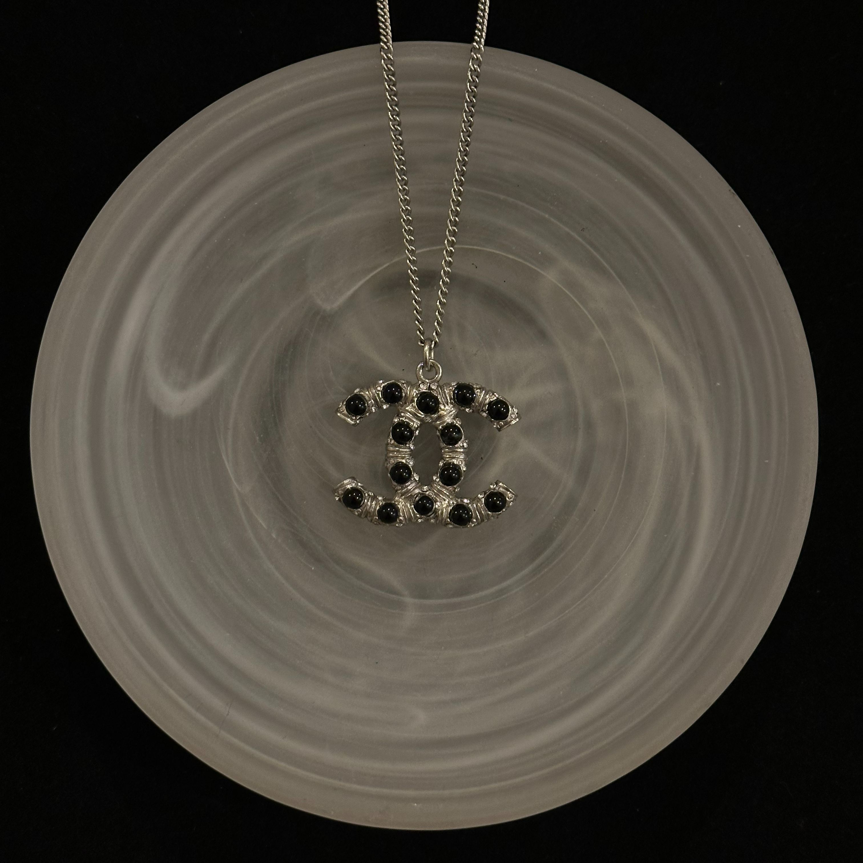 C Black Silver Glass Necklace