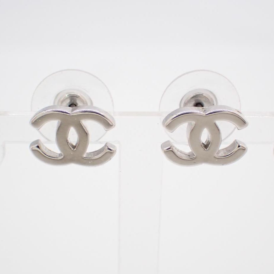C Double C earrings
