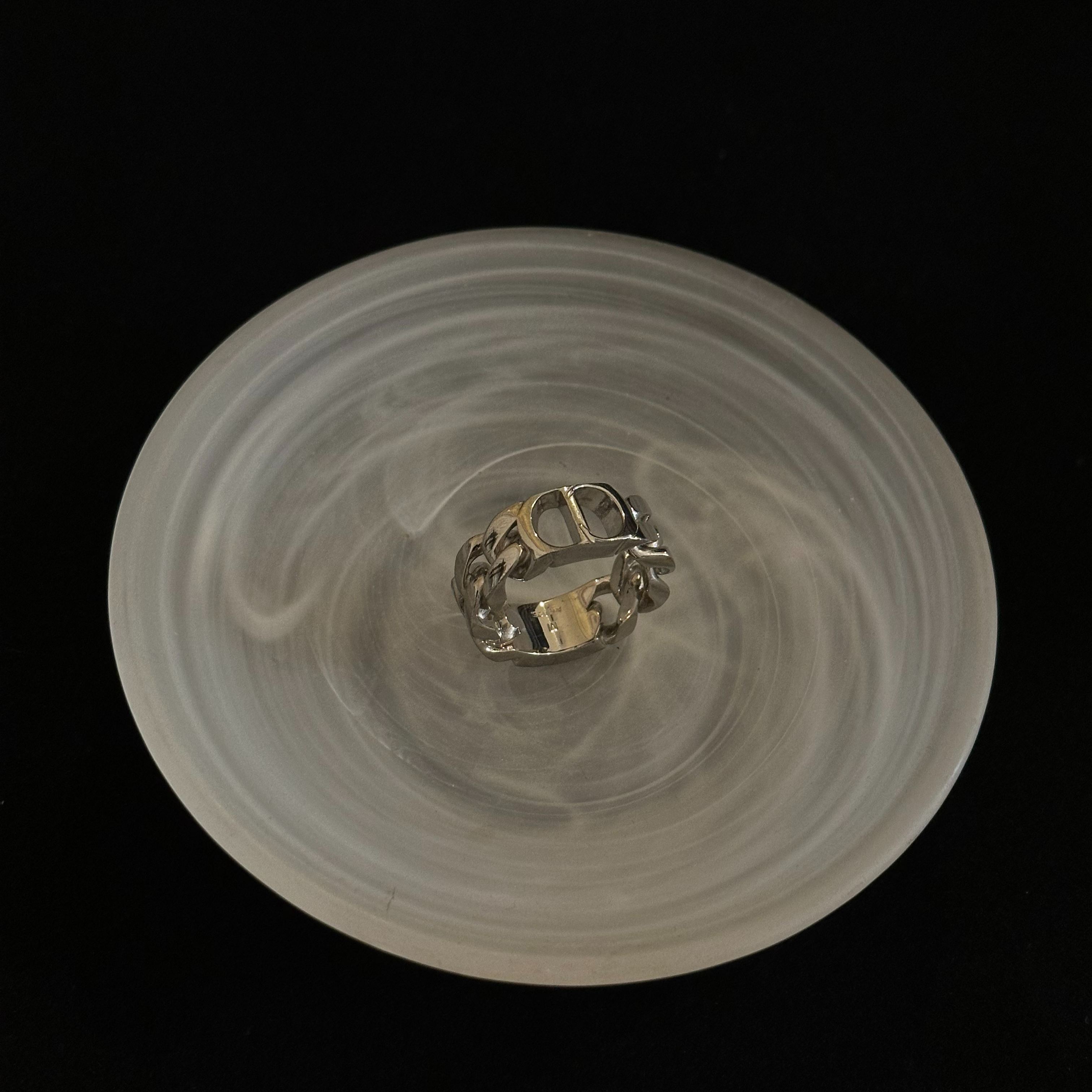 D Hollow chain ring