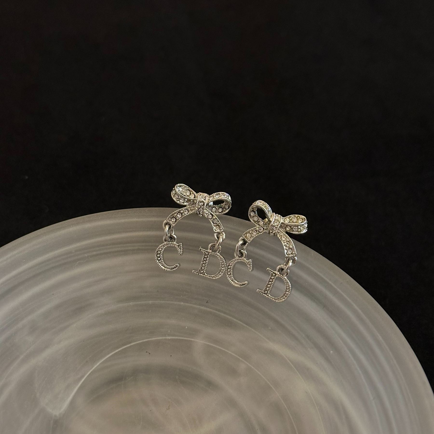 D Diamond bow earrings