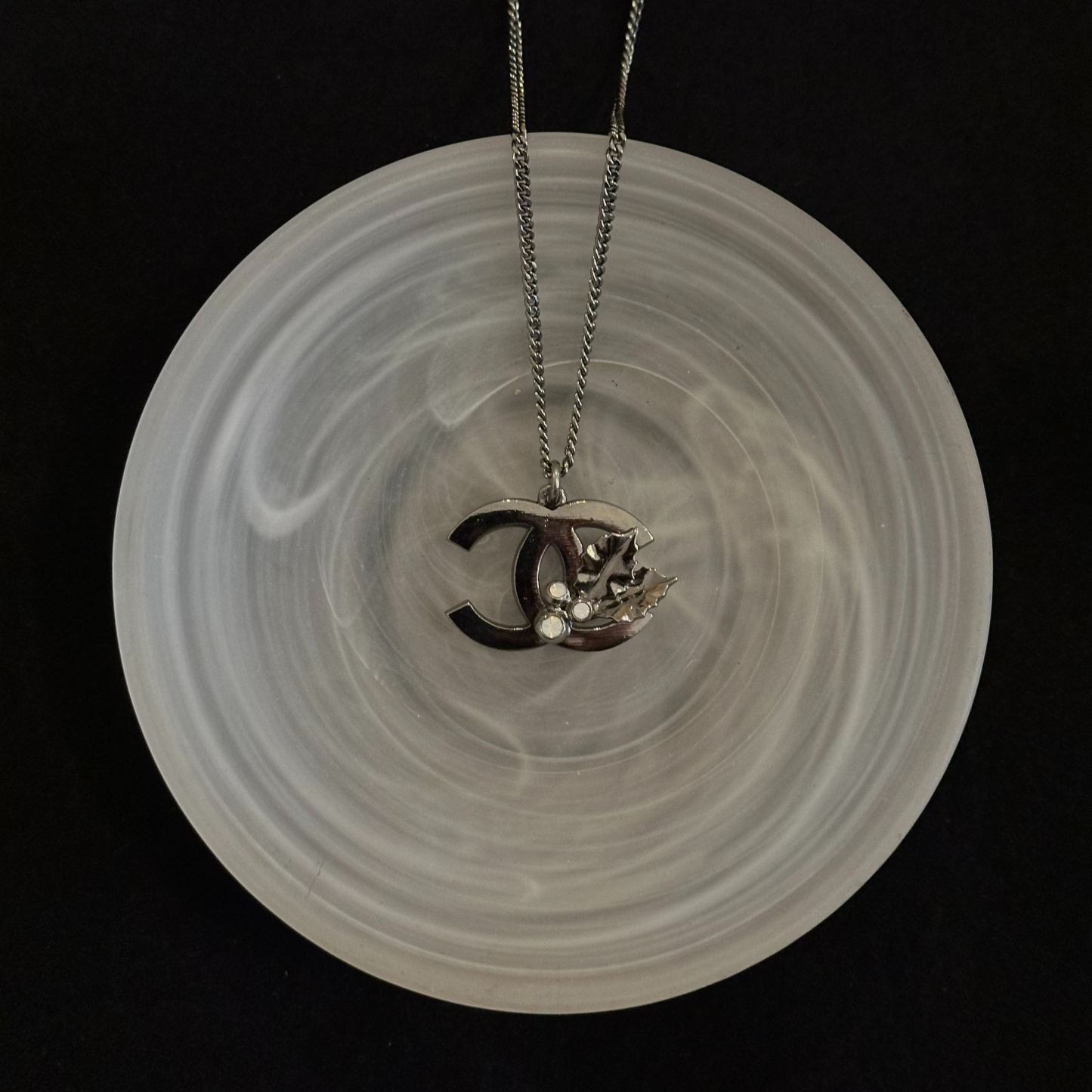 C Leaf Double C Necklace