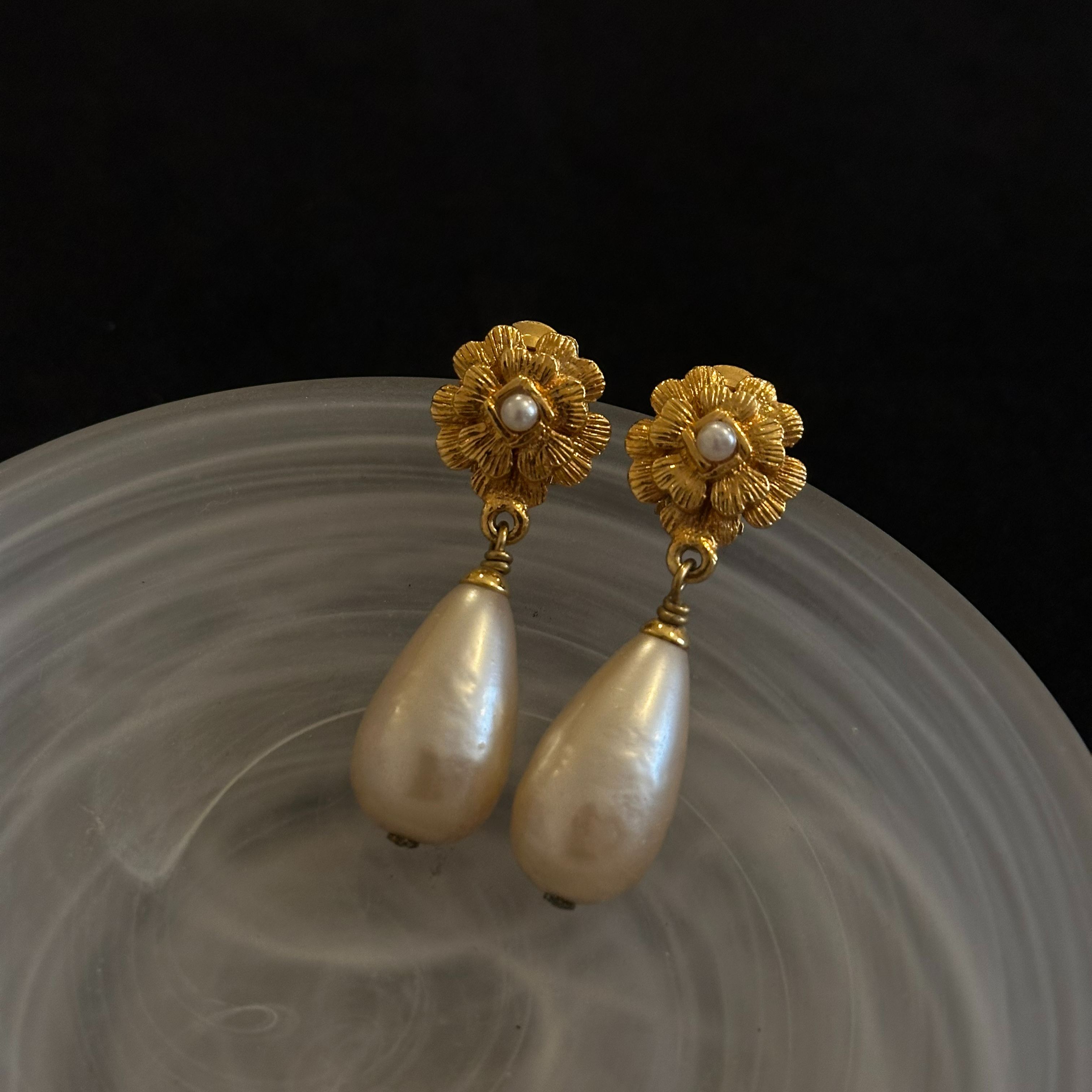 C Camellia Pearl Necklace