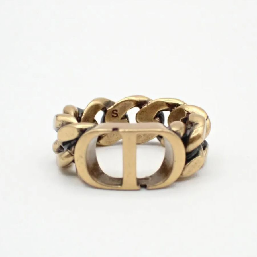 D Hollow chain ring