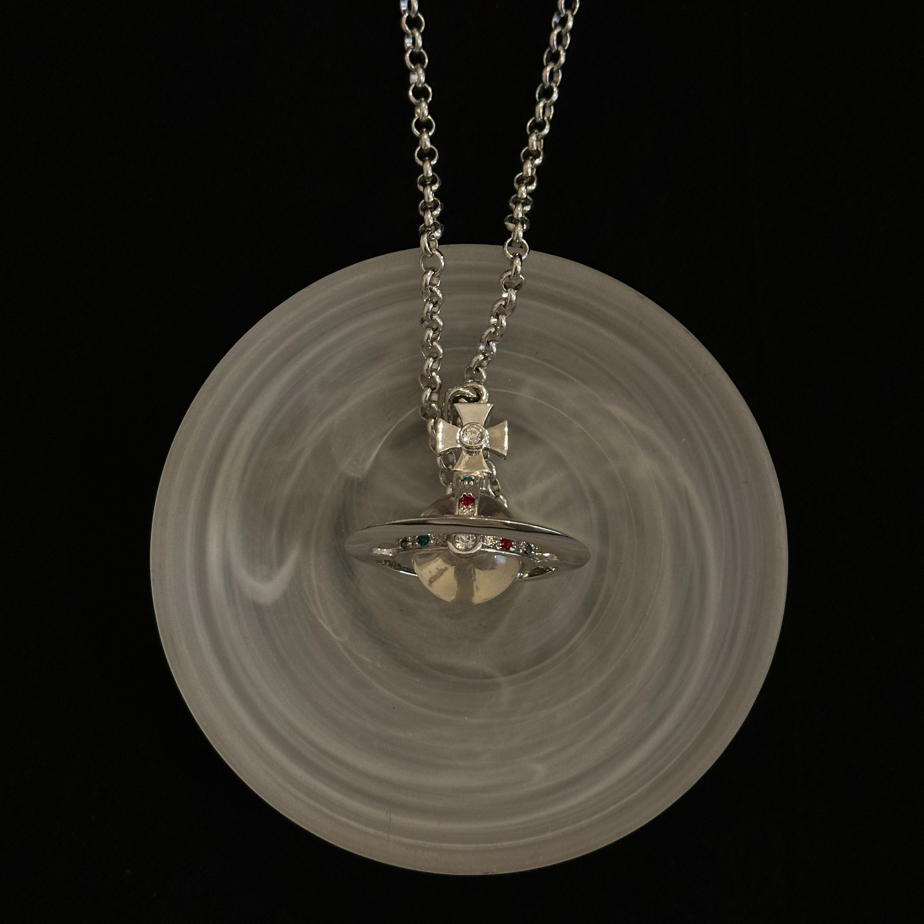 V Silver Saturn 3D Necklace