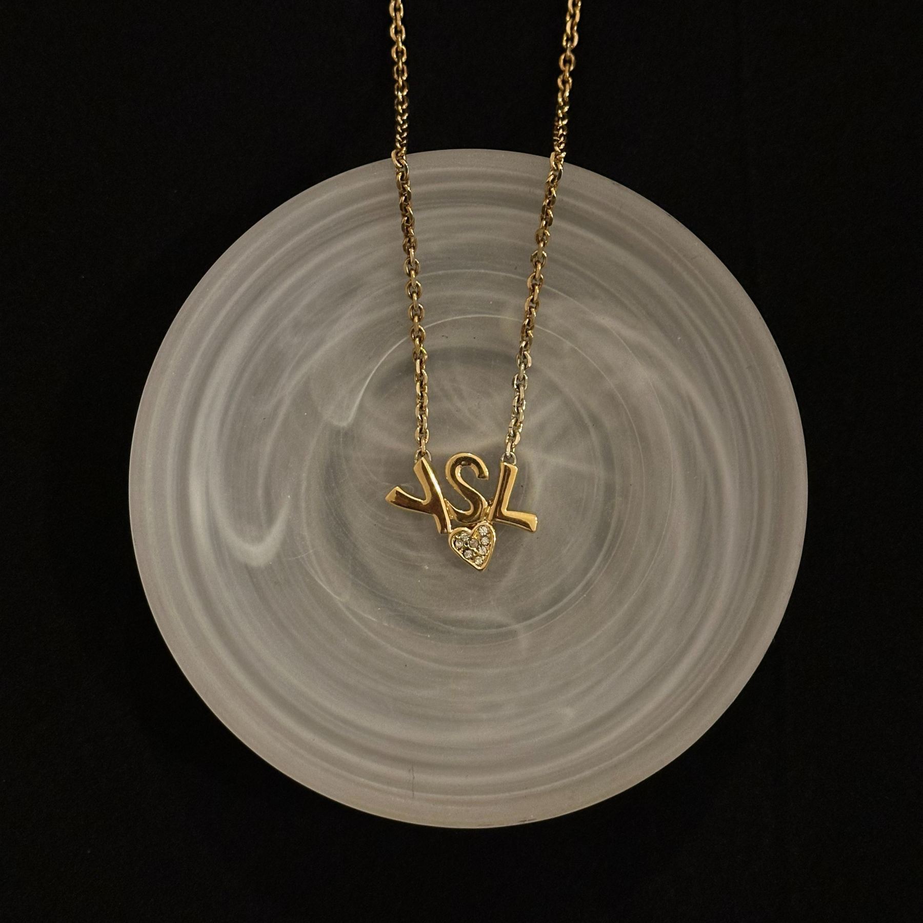 Y Logo heart diamond necklace