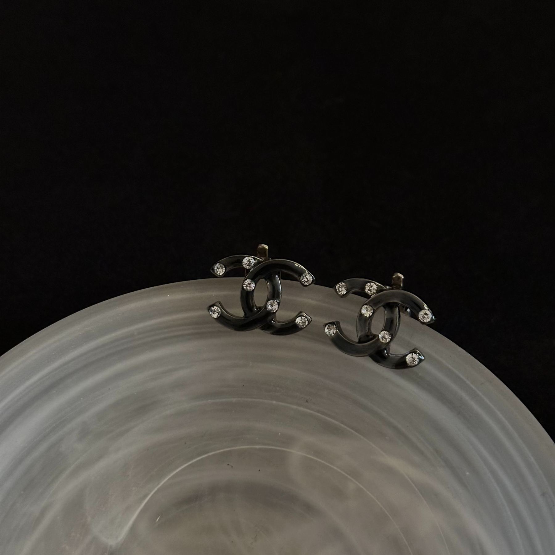 C Double C rhinestone black ear clip