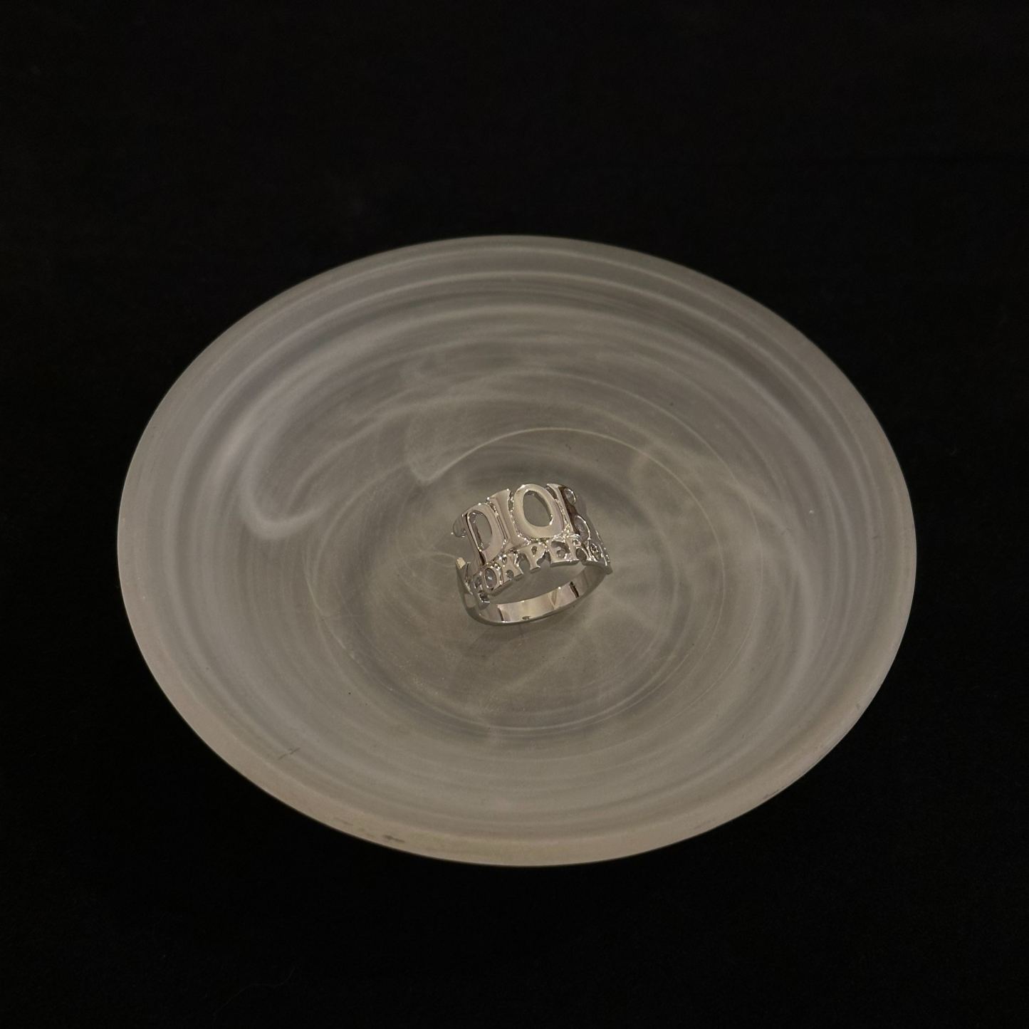 D Hollowed-out logo ring