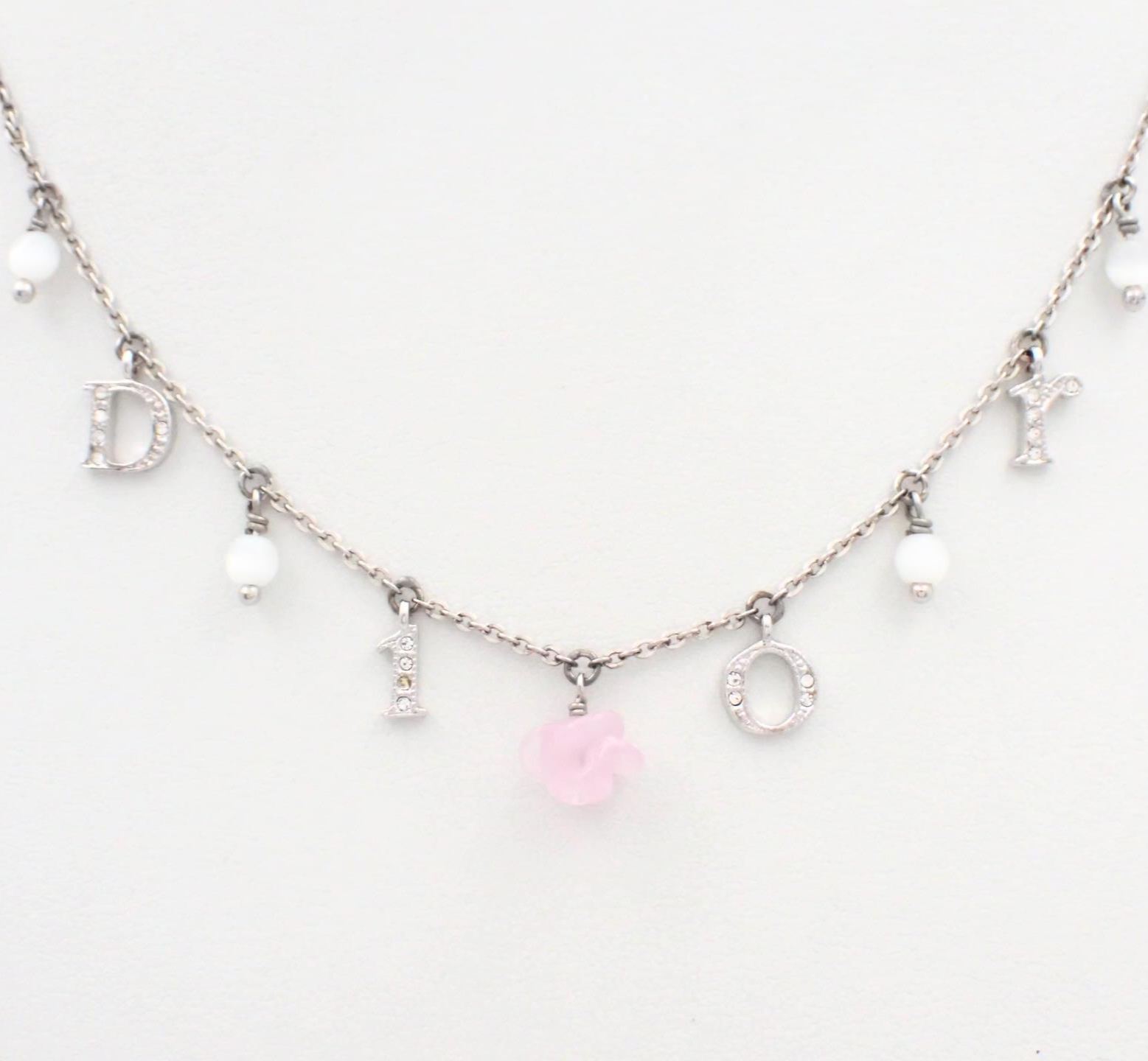 D Letter diamond flower necklace