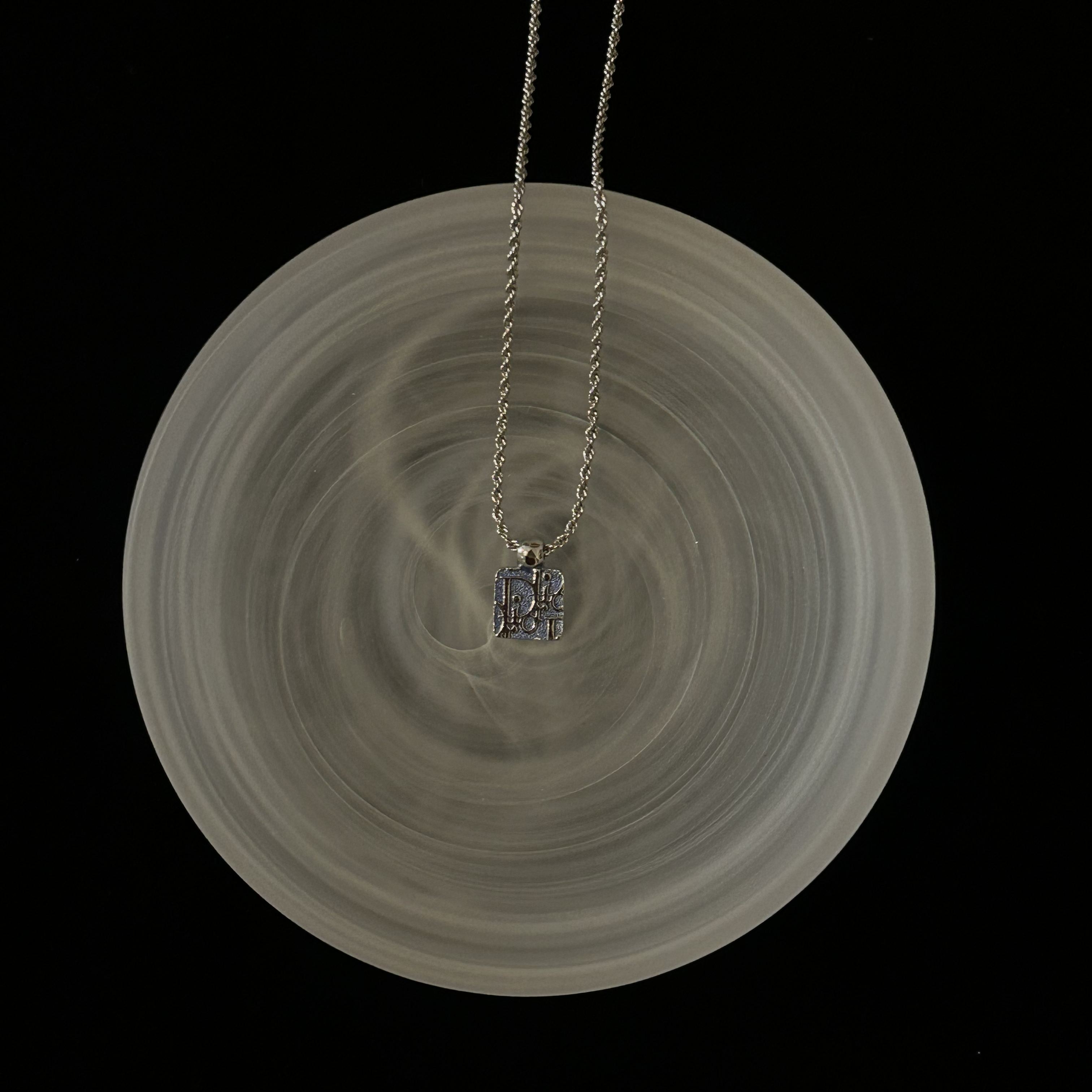 D Vintage Square Necklace