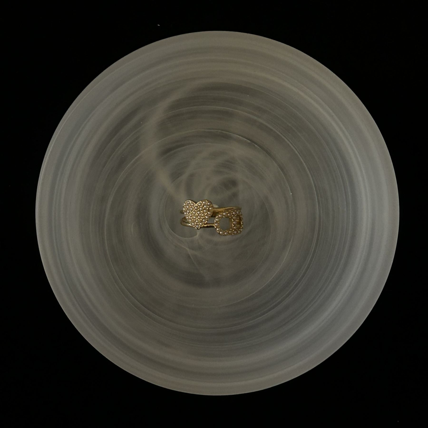 D CD letter heart ring