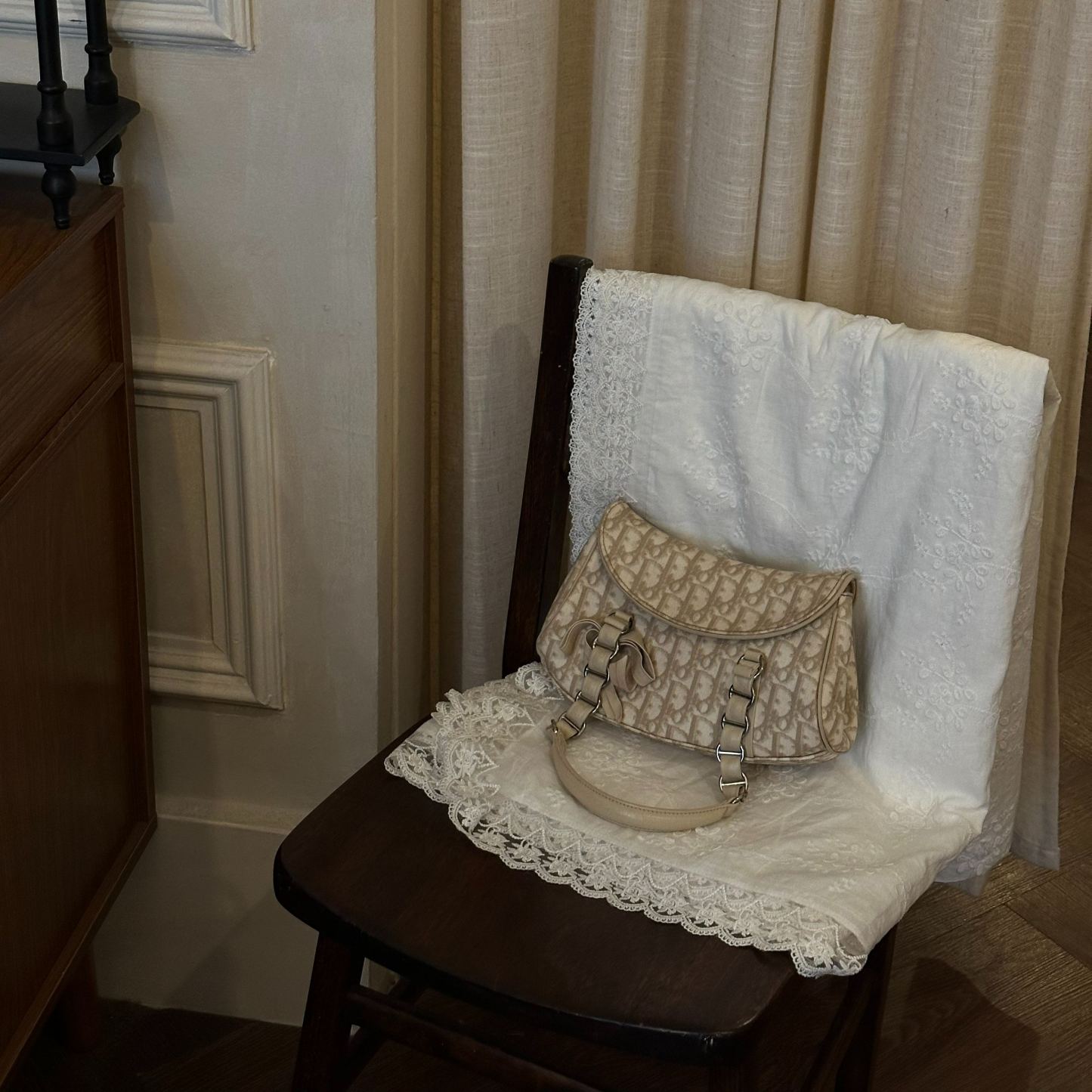 D Bow-Tie Treasure Bag