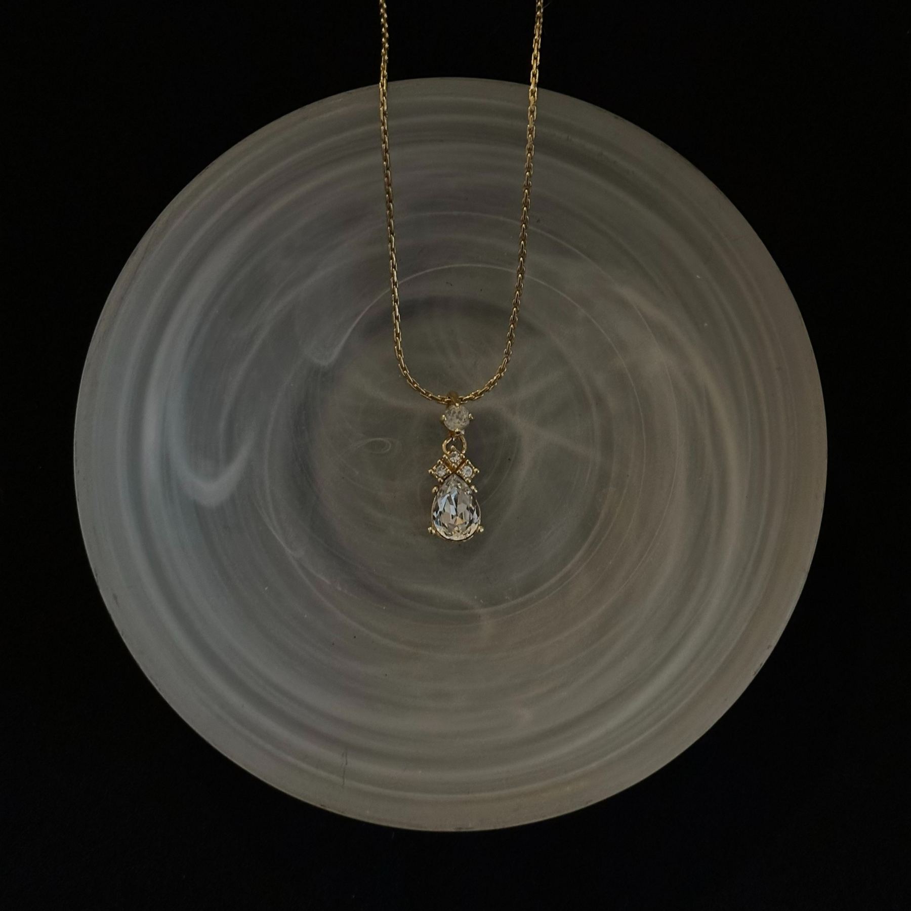 D Rhinestone Pendant Gold Necklace