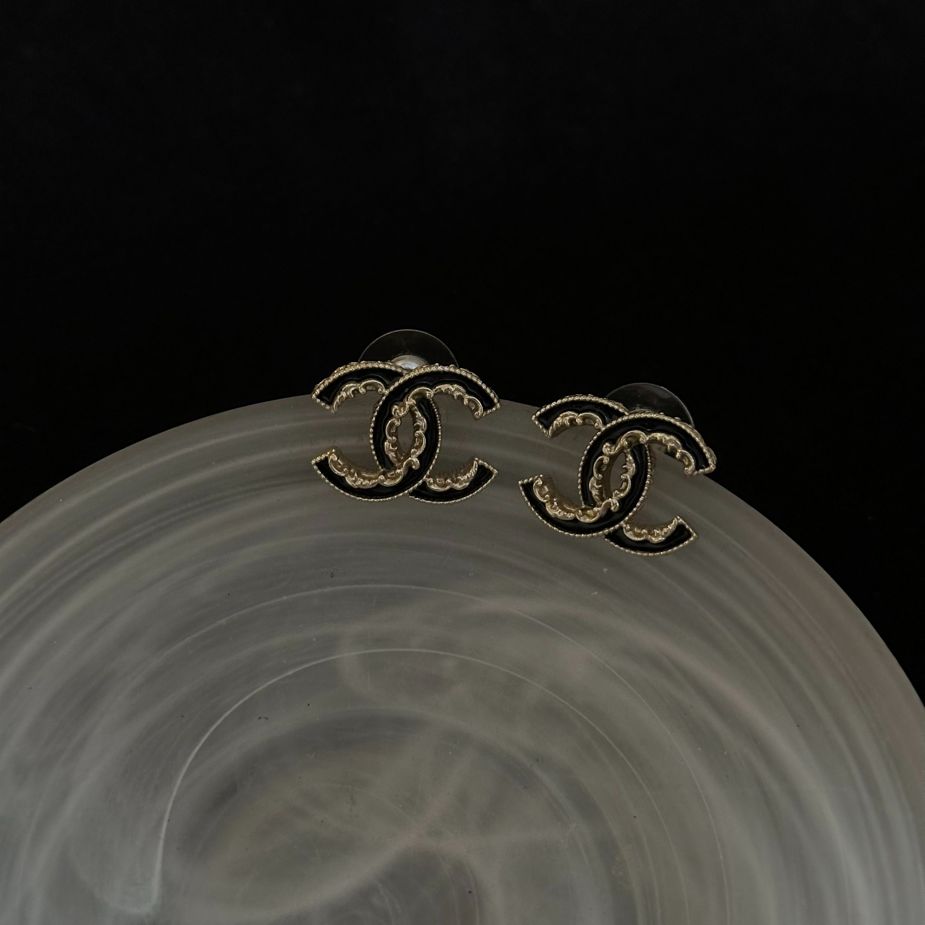 C Double C Gold-Plated Wavy-Edge Earrings