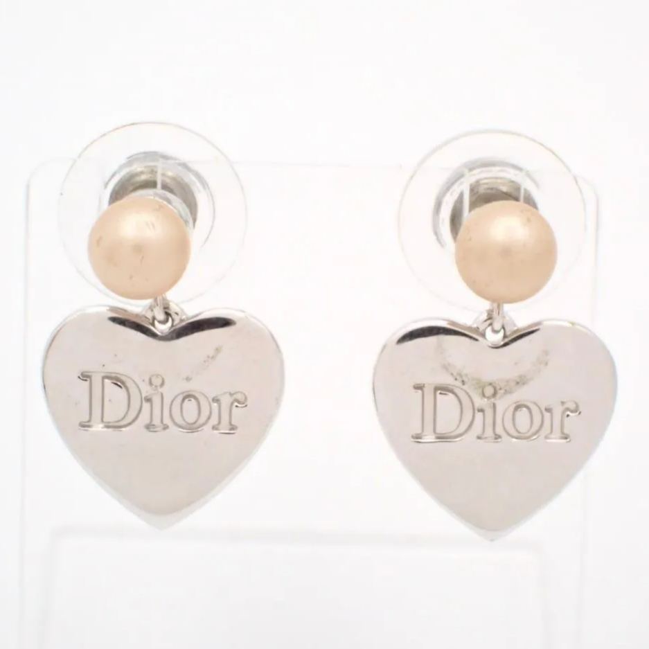D Heart-Shaped Earrings