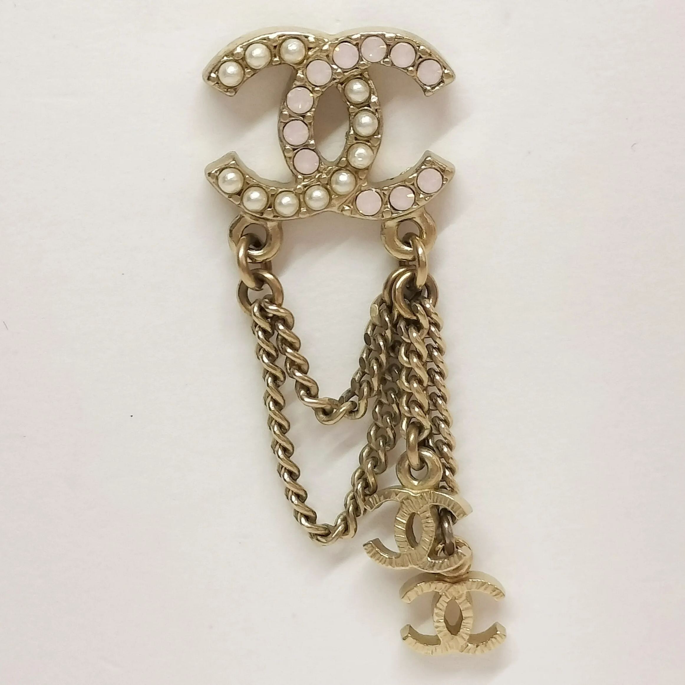 C Double C logo pendant Earrings