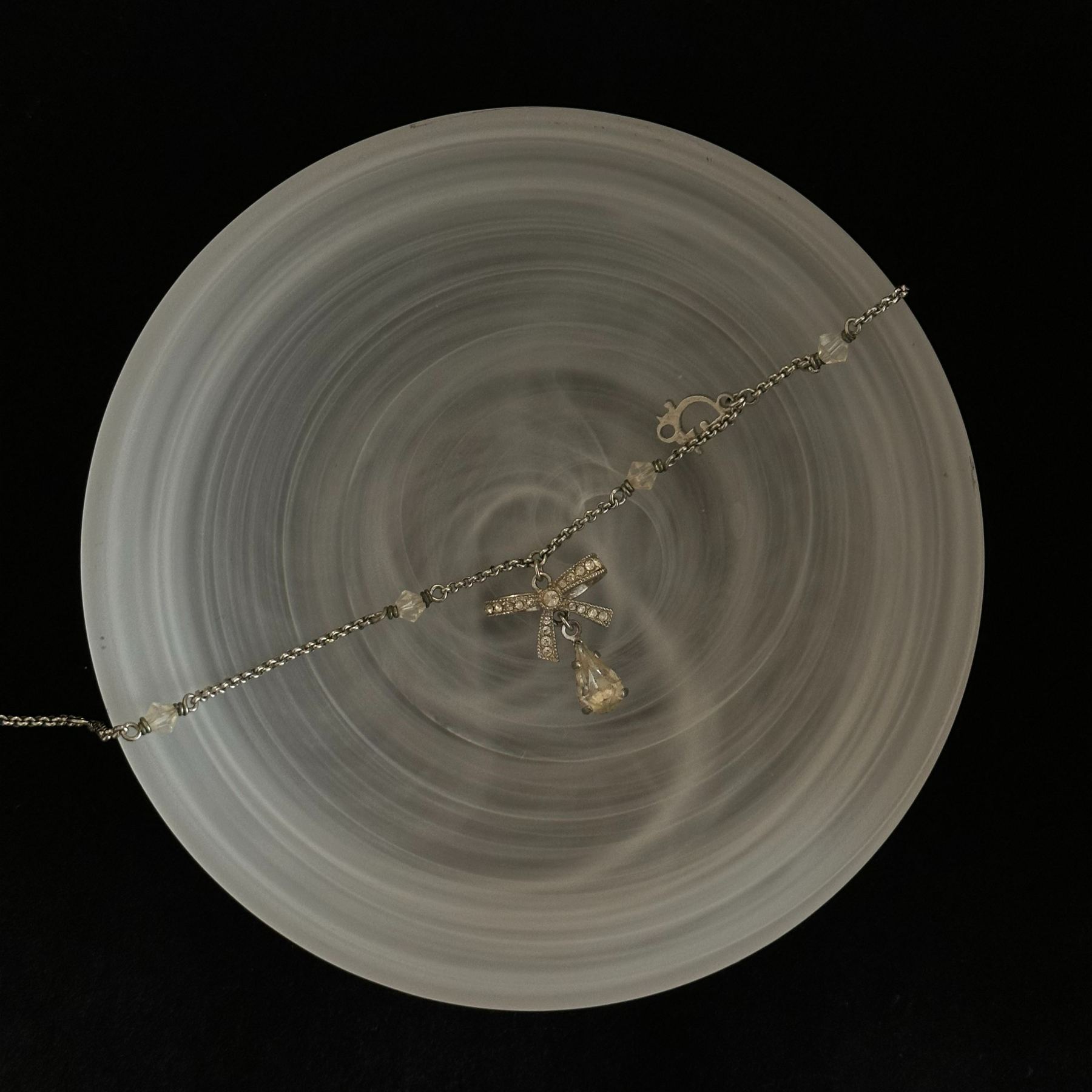 D Bow Teardrop Bracelet