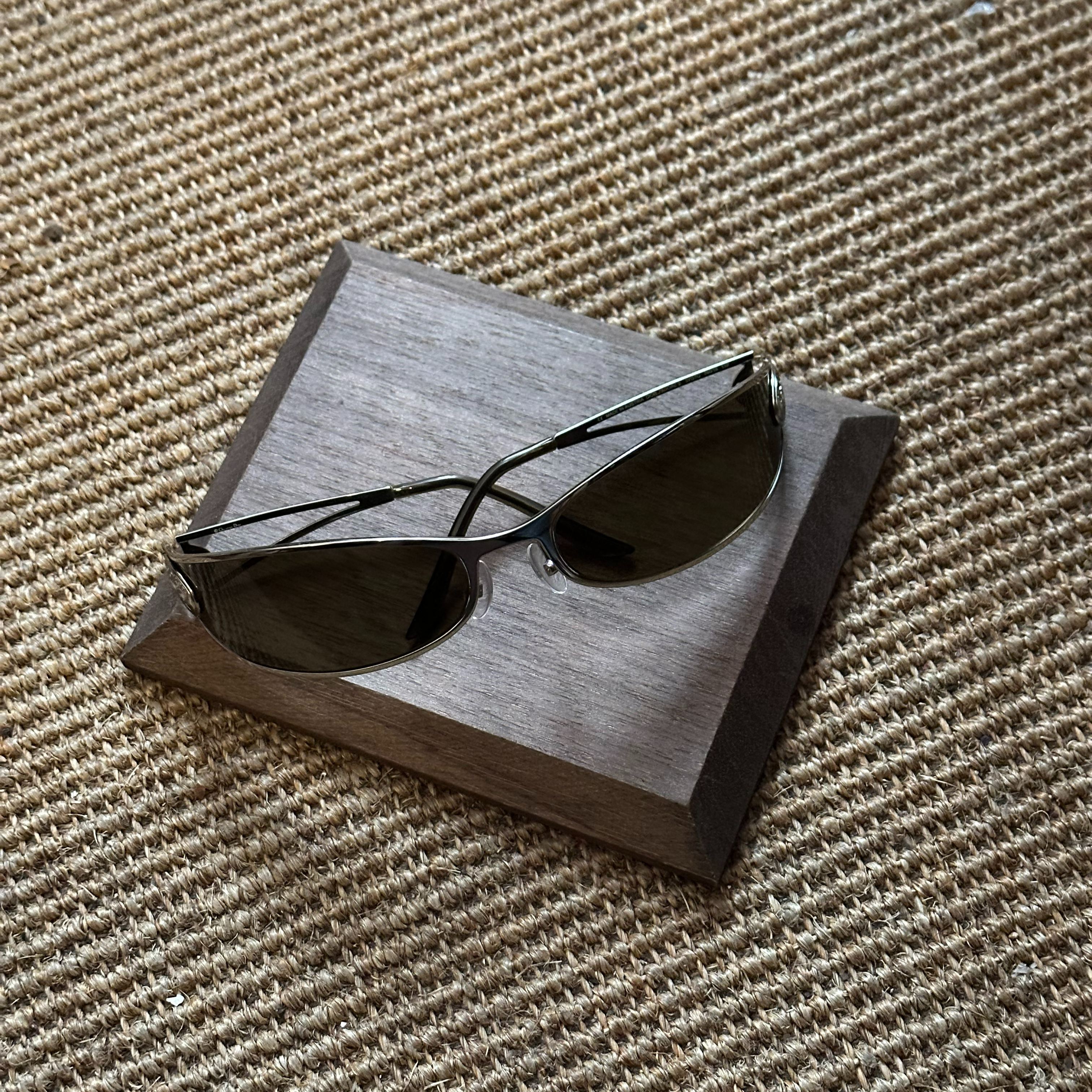 D Steampunk-style sunglasses