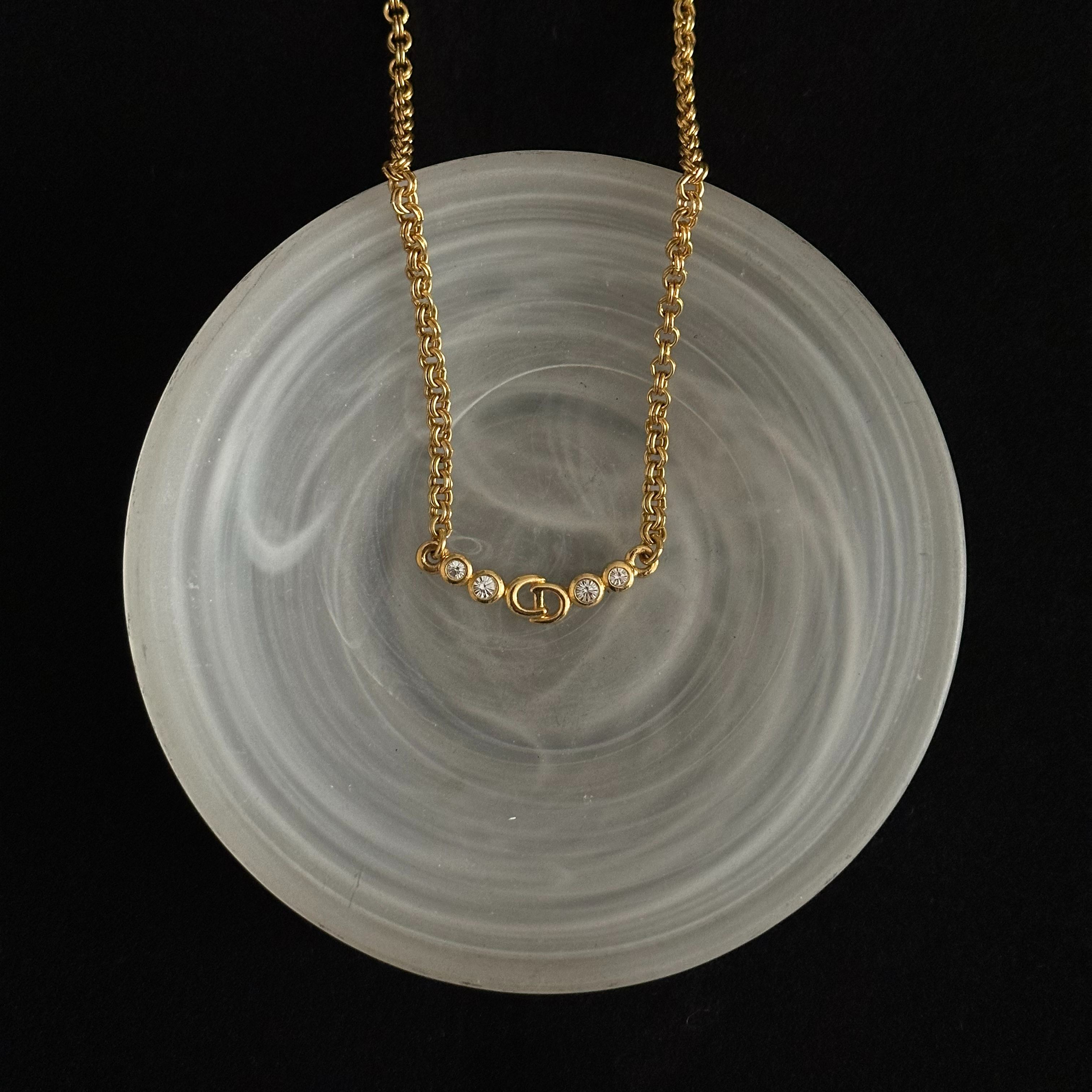 D CD rhinestone necklace