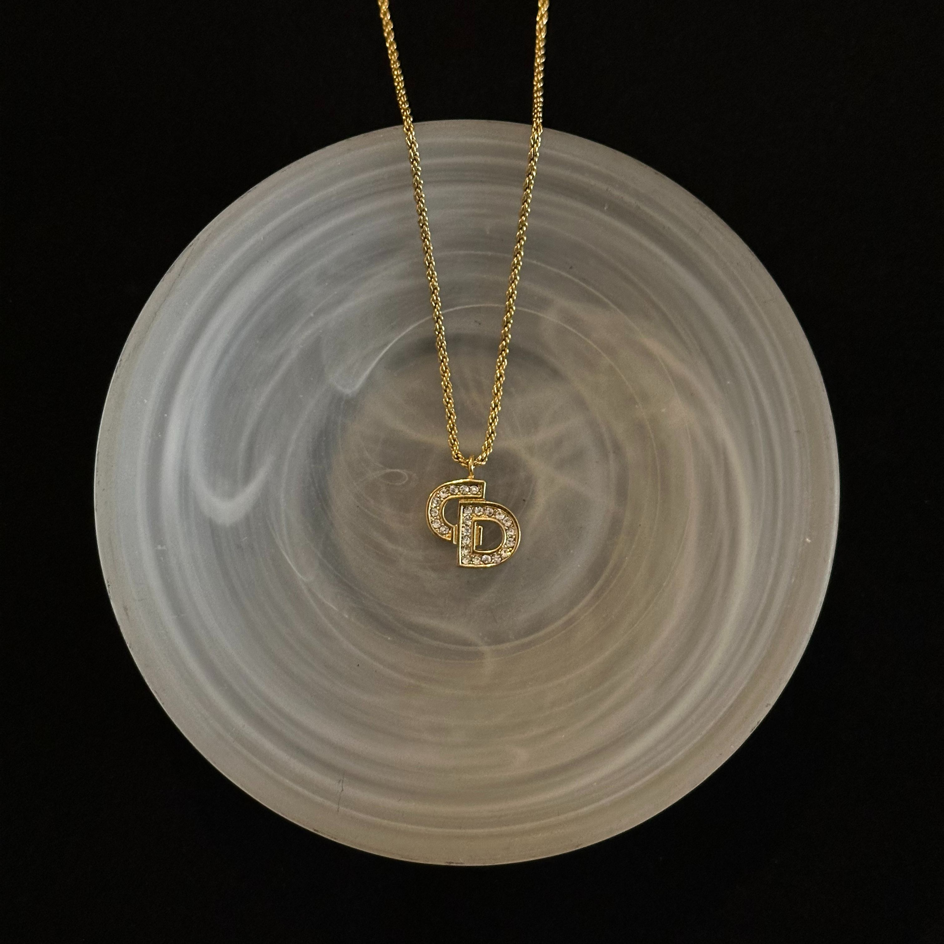 D CD rhinestone necklace