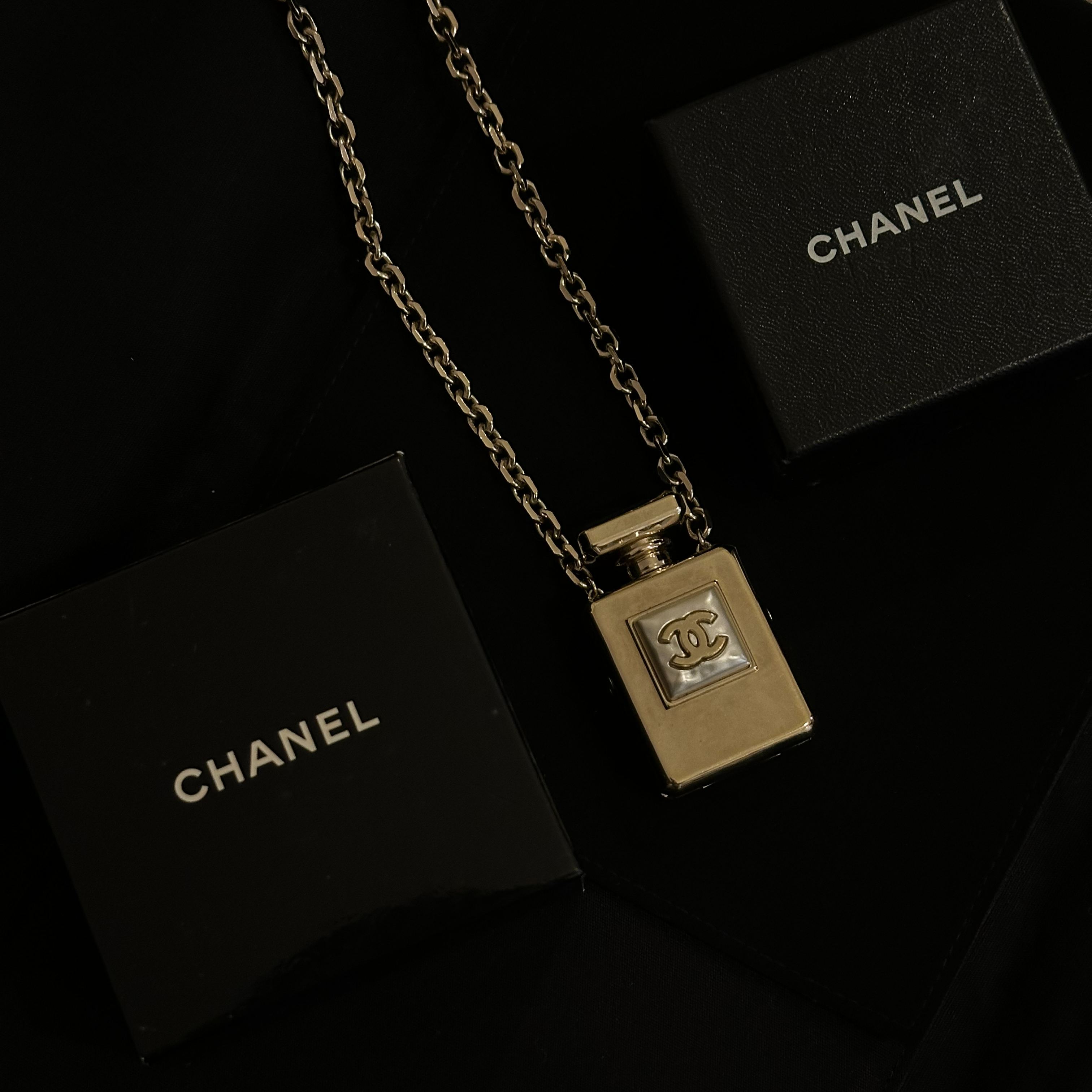 C Perfume bottle necklace