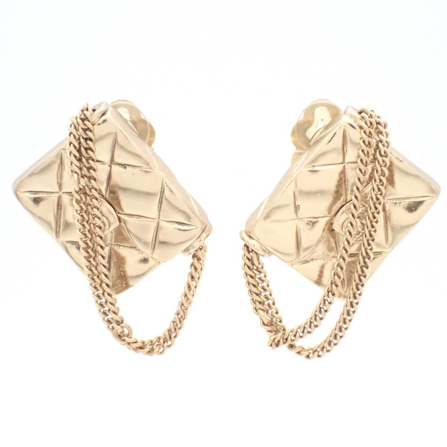 C Square Fat Bag-Shaped Ear Clips