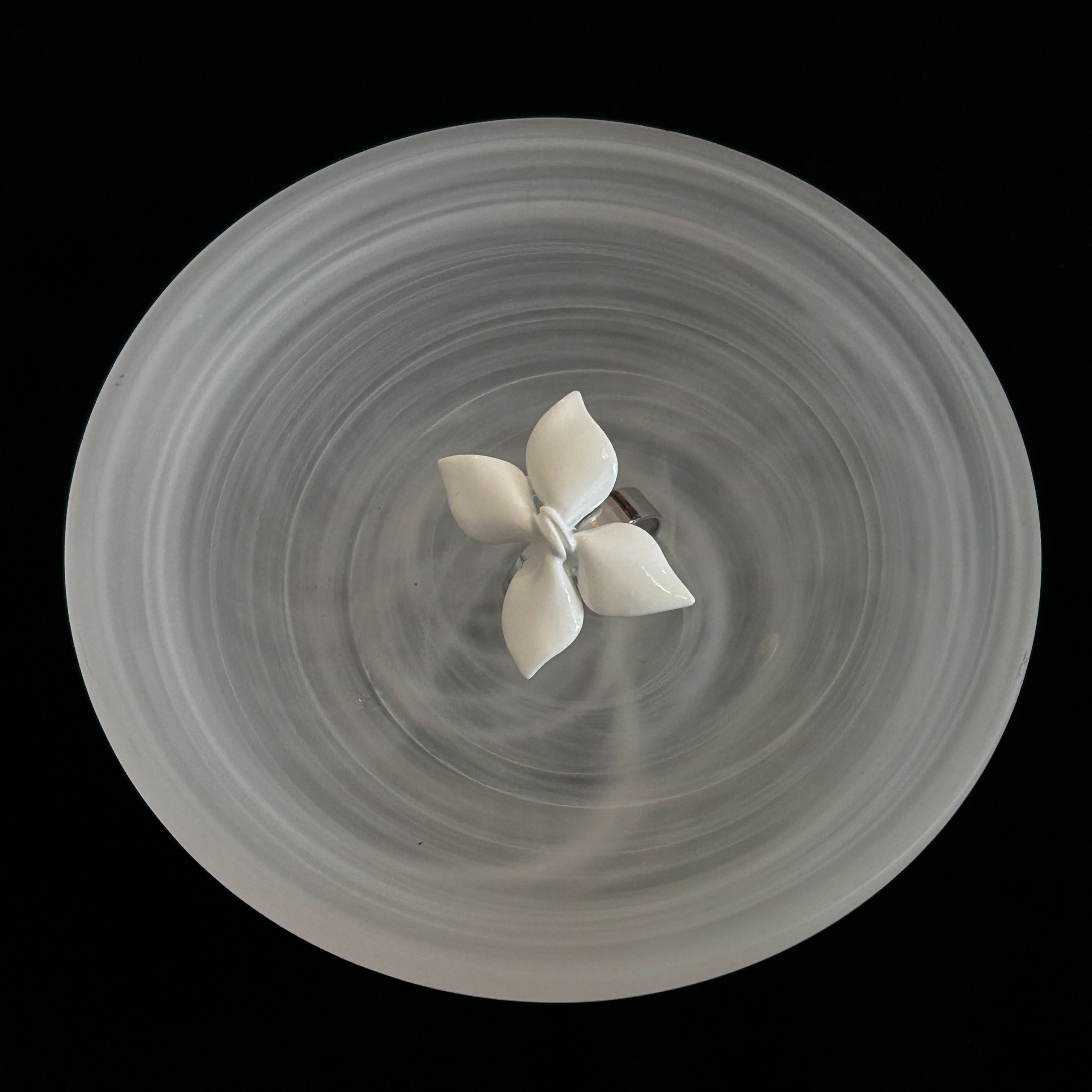 D Gardenia ring