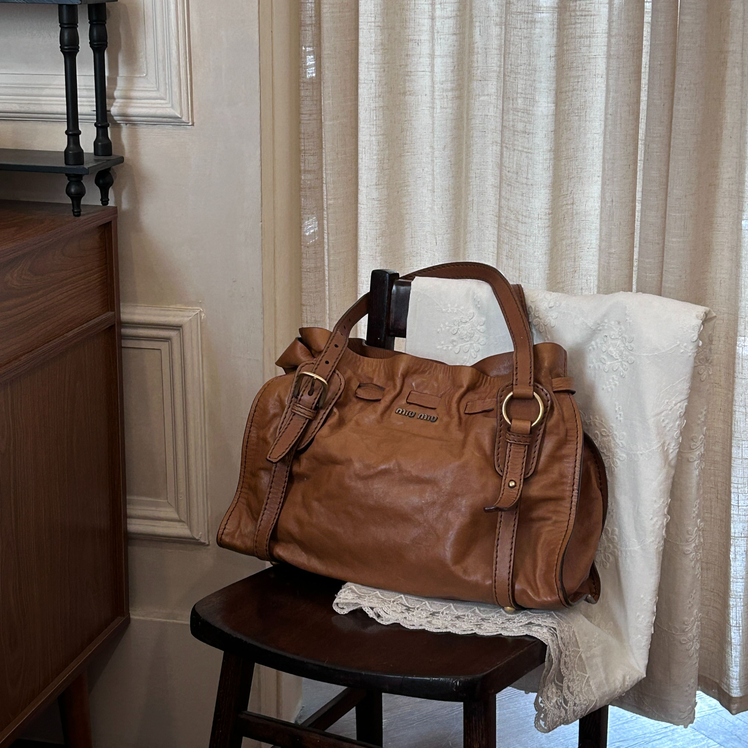 M Bow Ribbon Caramel color Motorcycle Bag