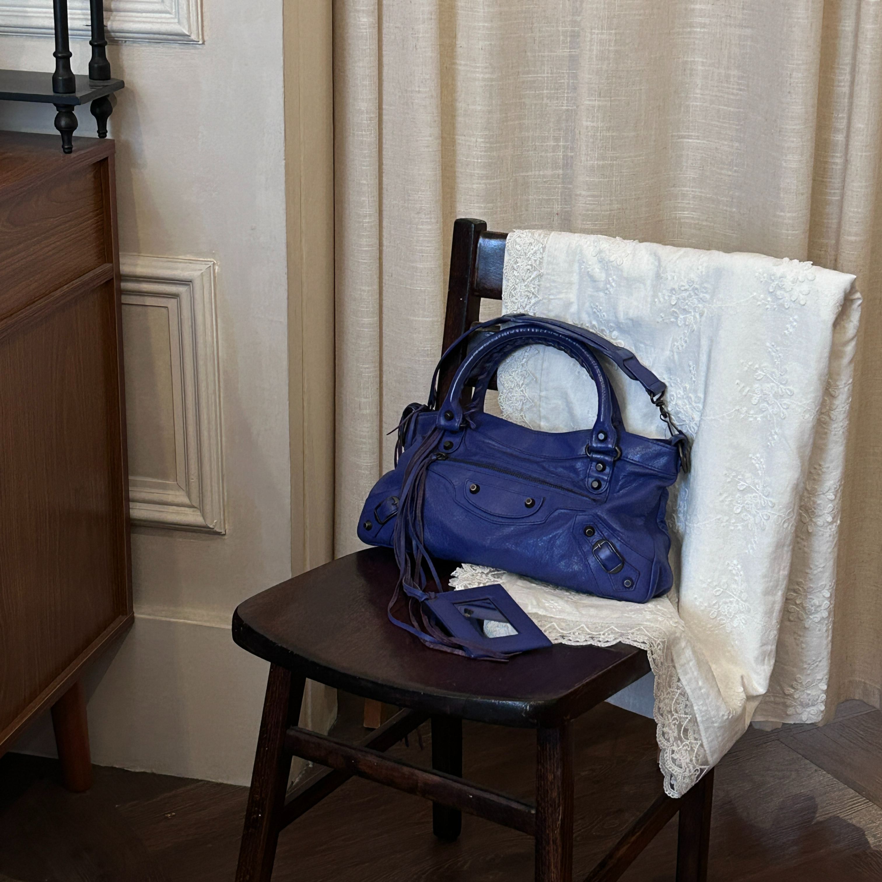 B Motorcycle bag