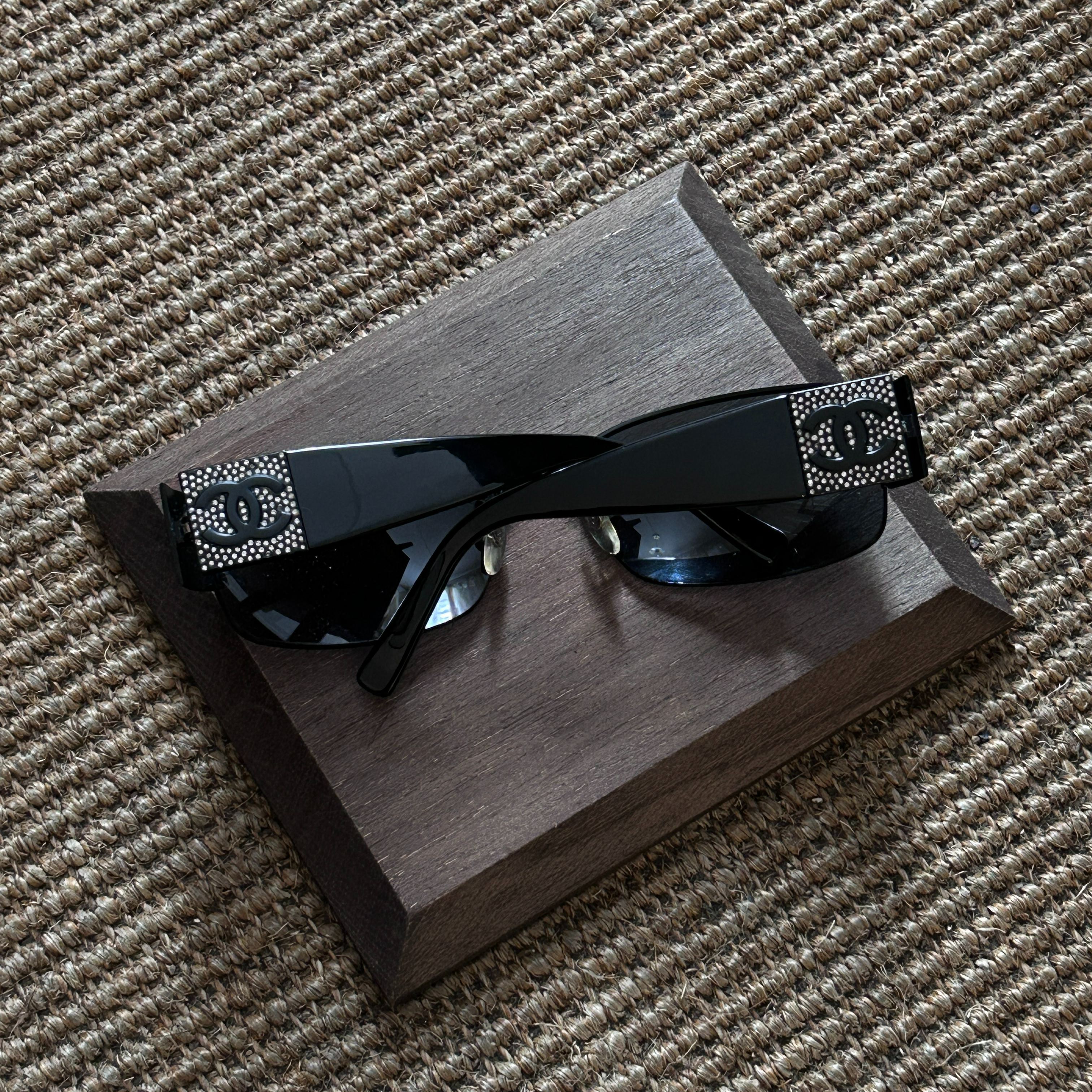 C Diamond Logo Black Sunglasses